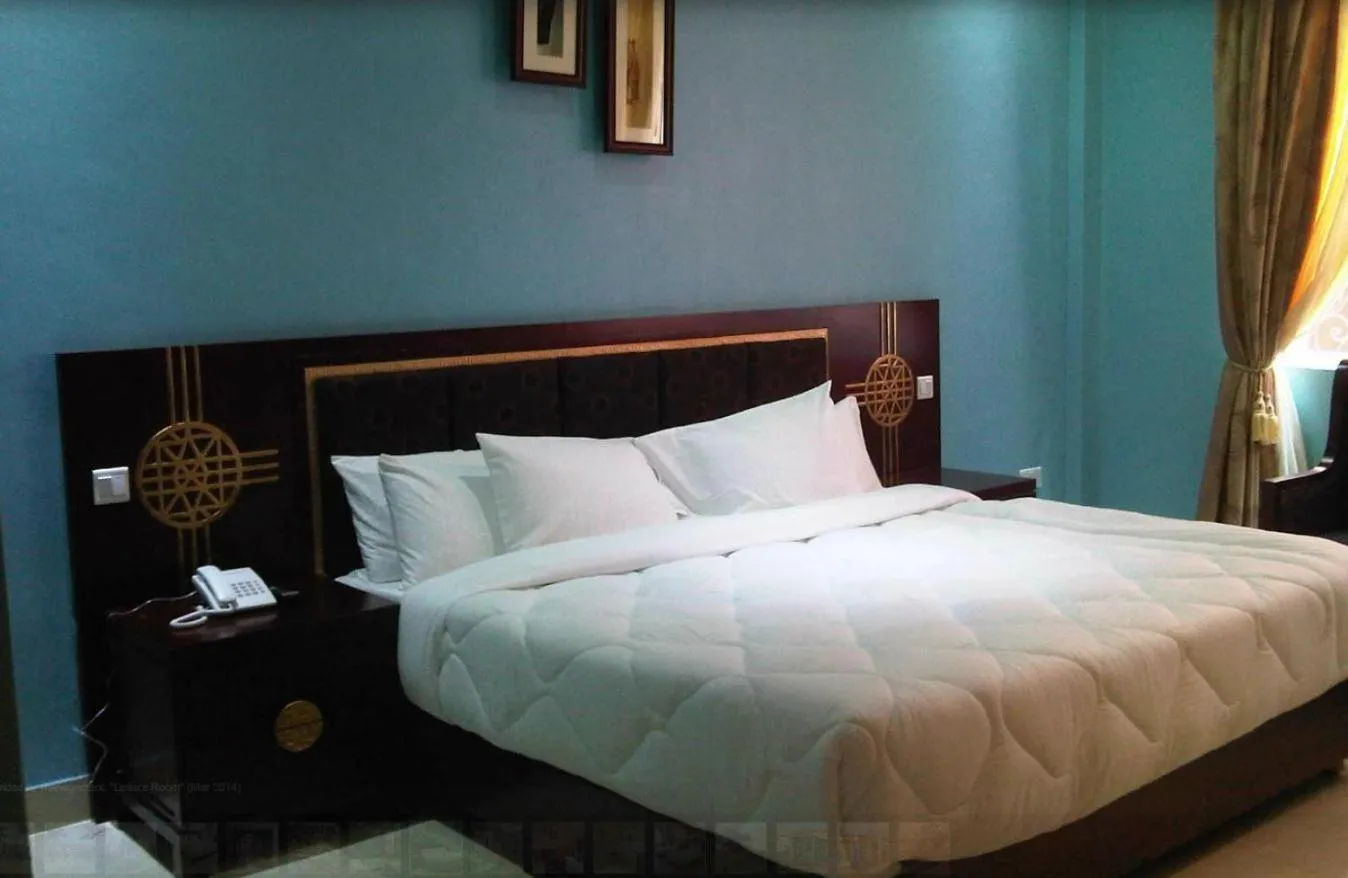 Bed in Imperial Golf View Hotel