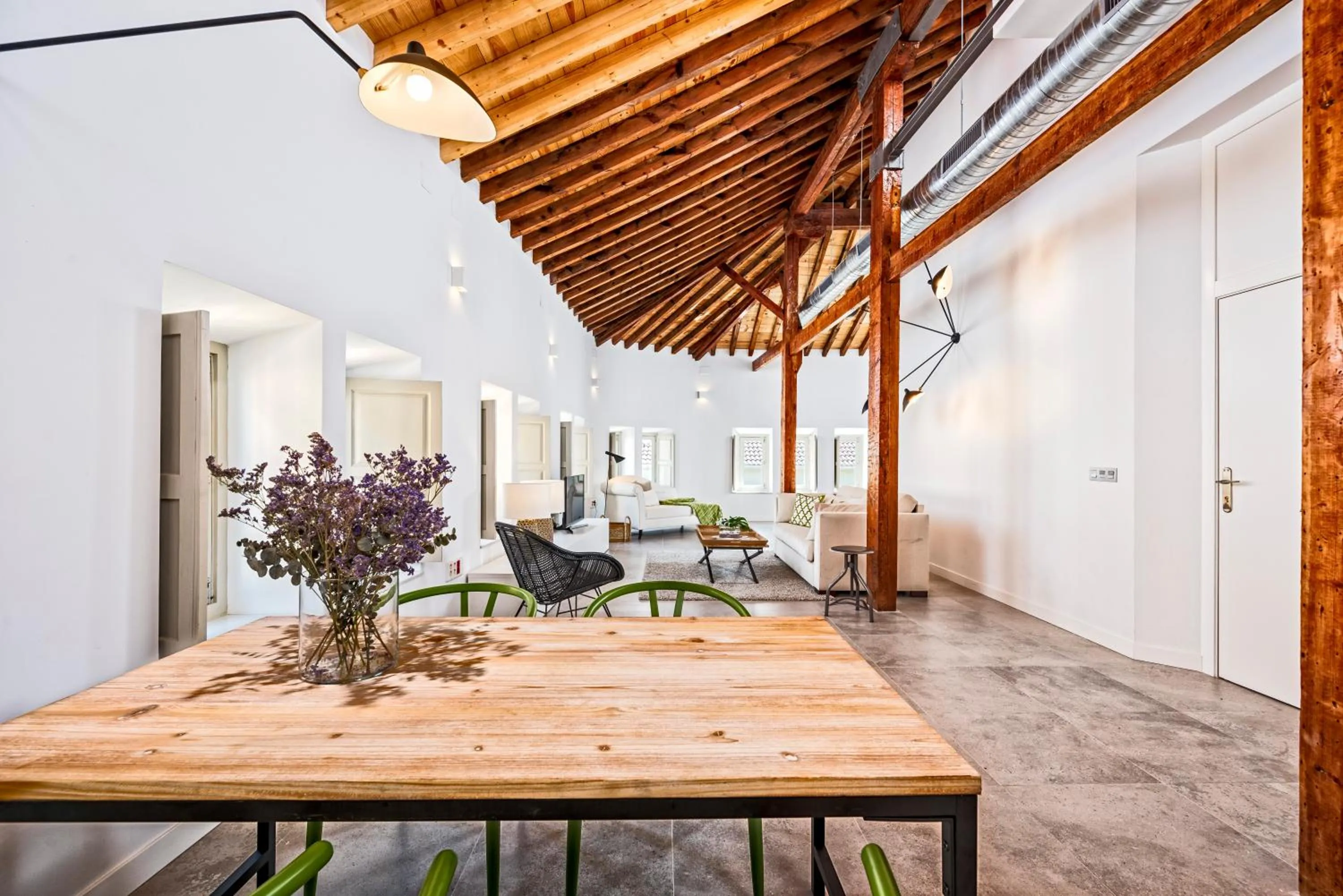 Photo of the whole room in iloftmalaga Premium Centro Histórico