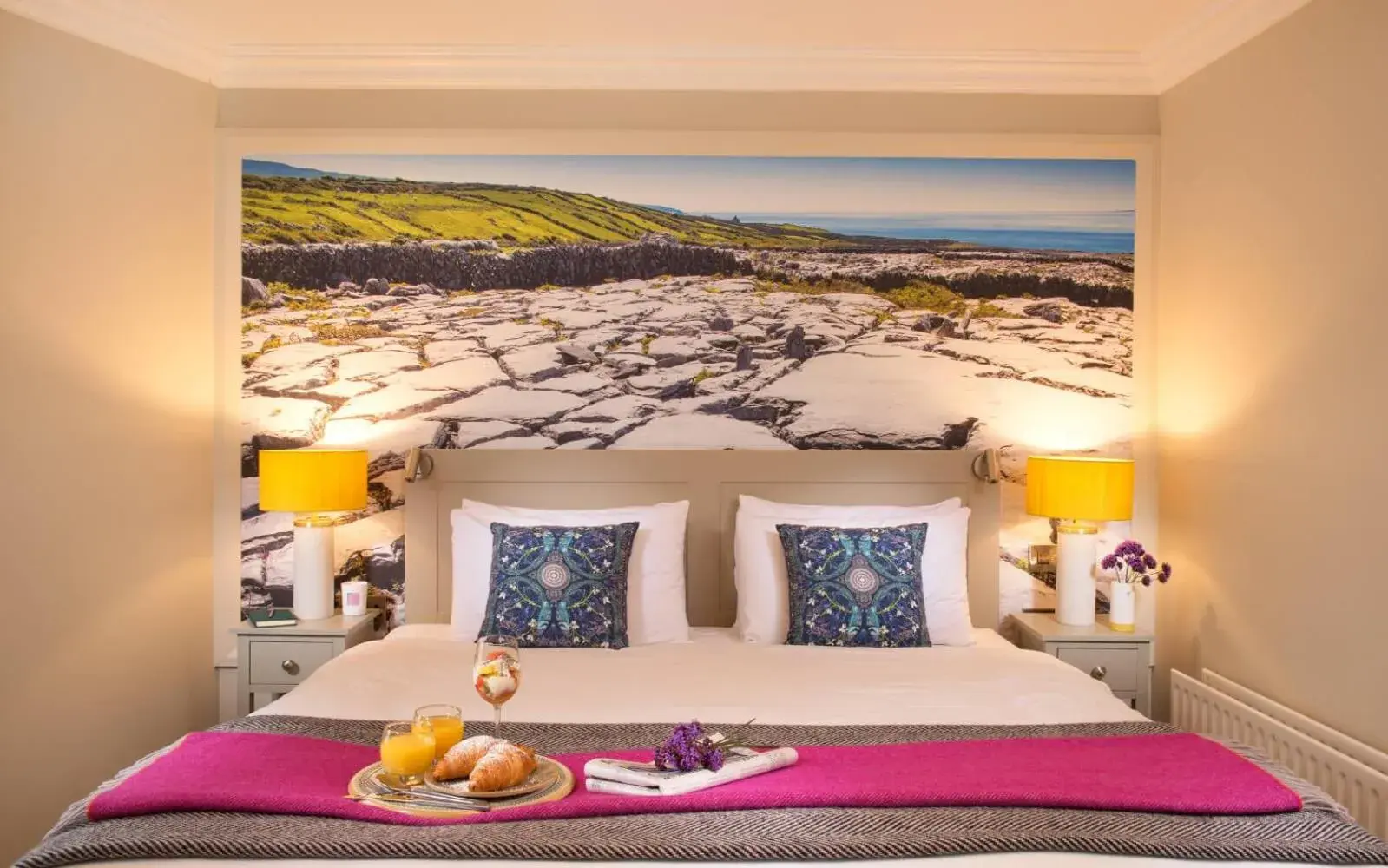 Bed in The Wild Atlantic Lodge Bed in The Wild Atlantic Lodge