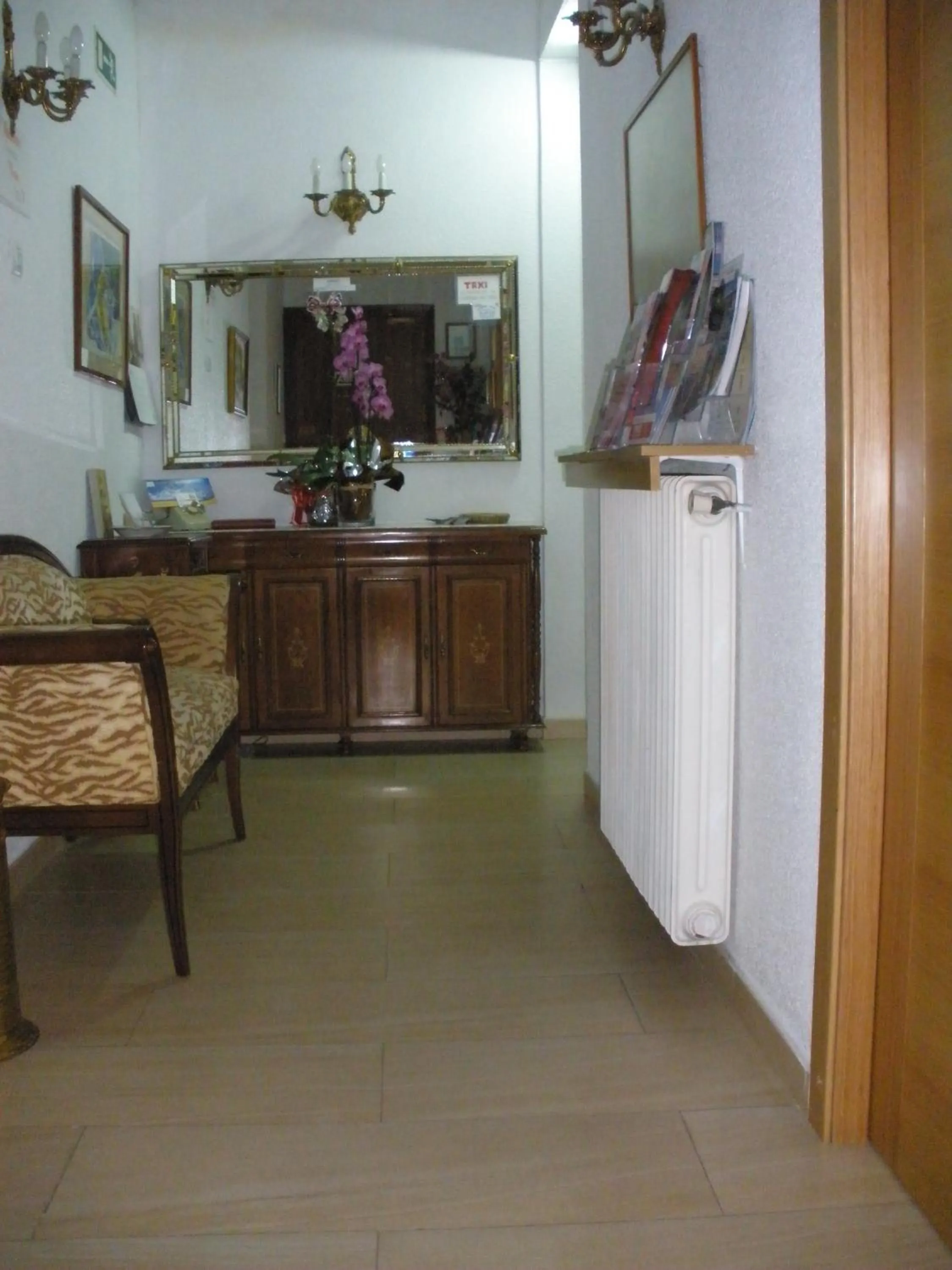 Lobby or reception in Hostal del Pez Azul