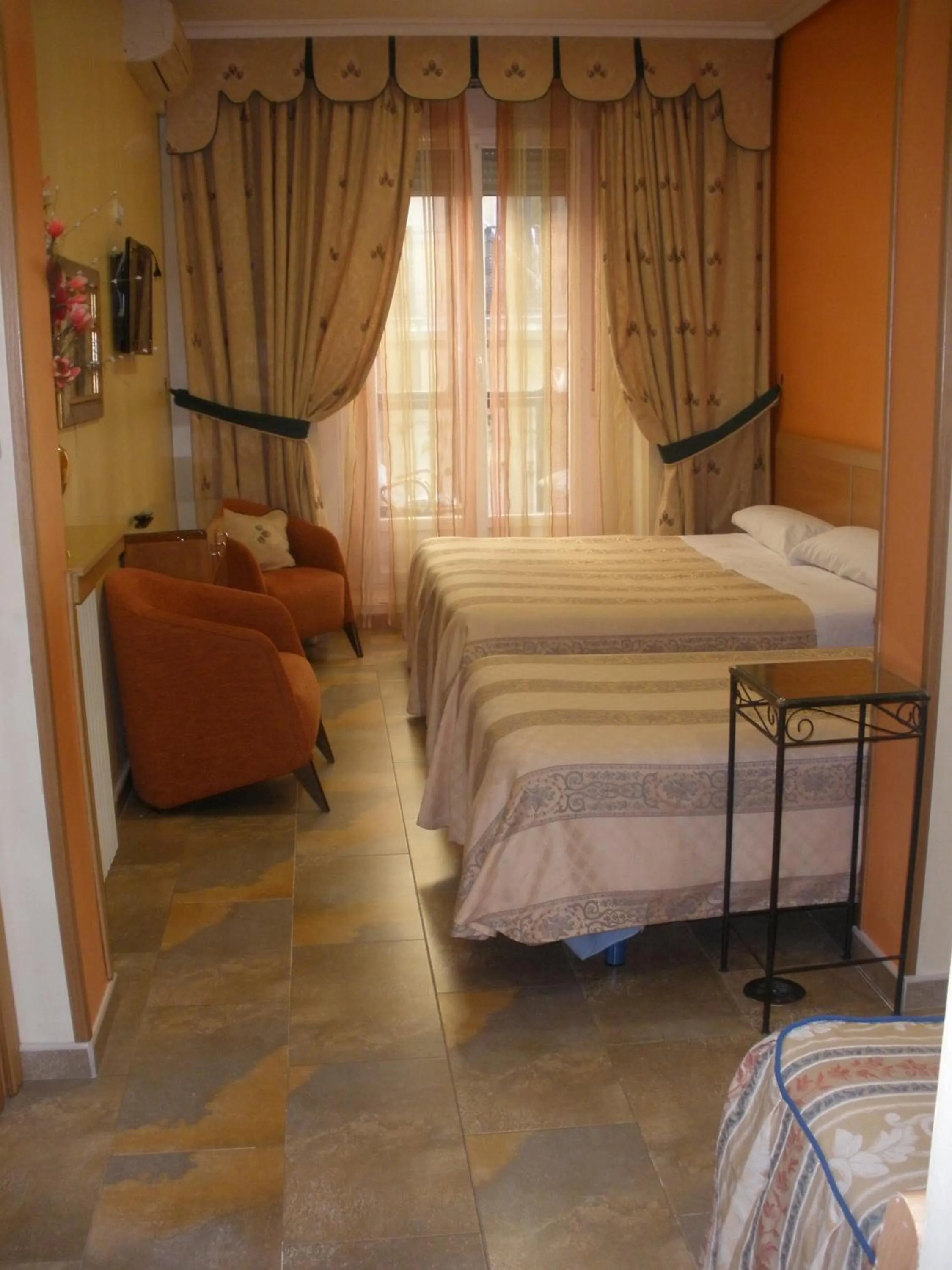 Bed in Hostal del Pez Azul