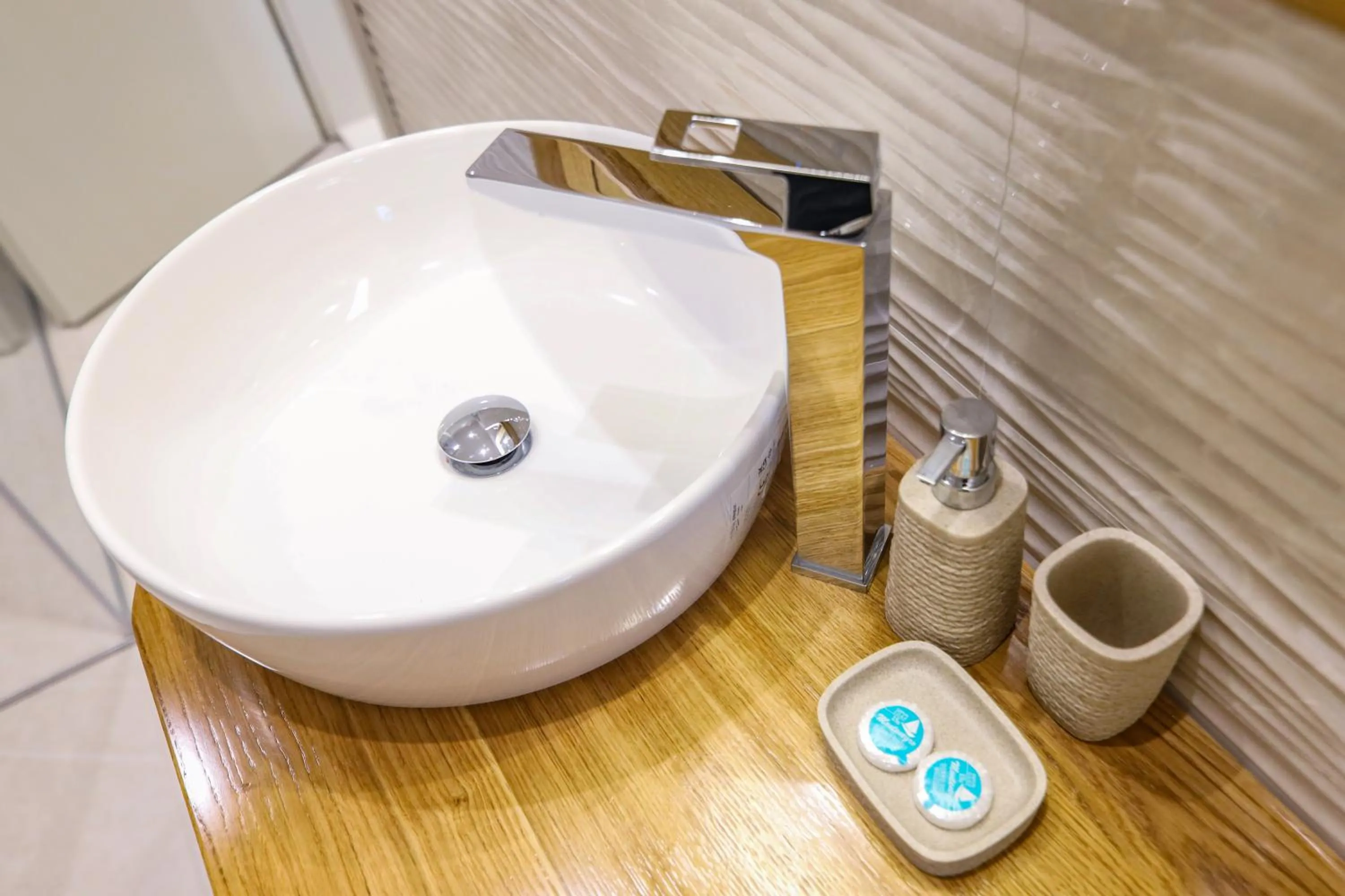 Bathroom in Hotel RR