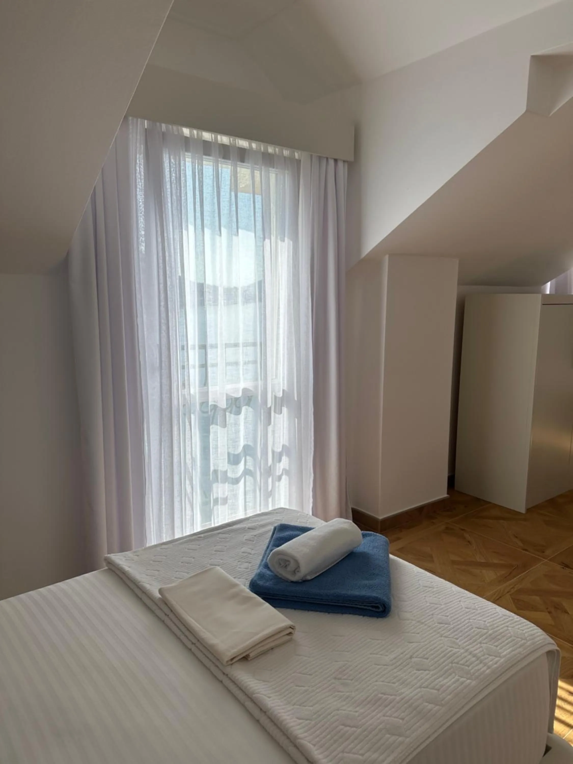 Bedroom, Bed in Hotel RR