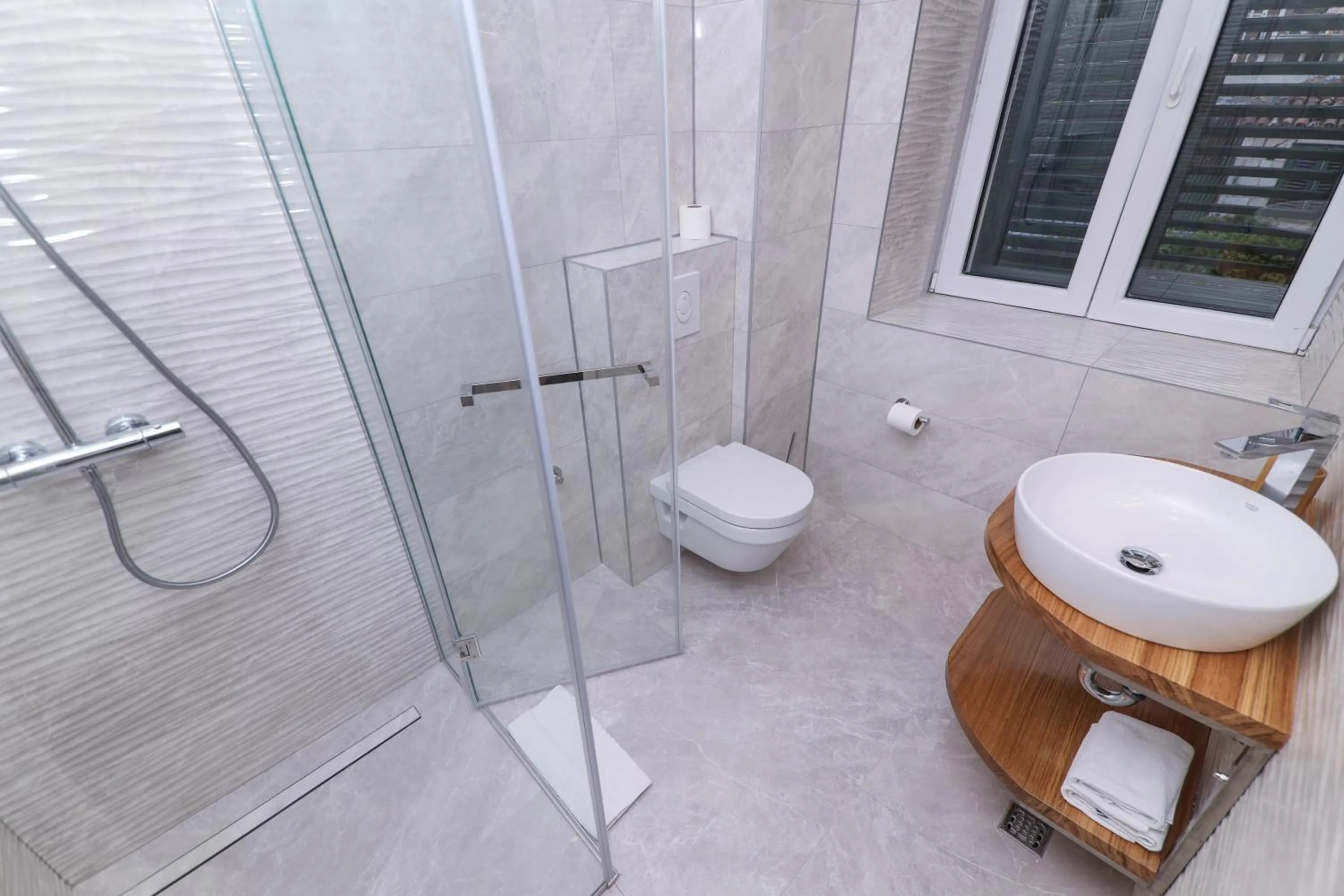 Bathroom in Hotel RR
