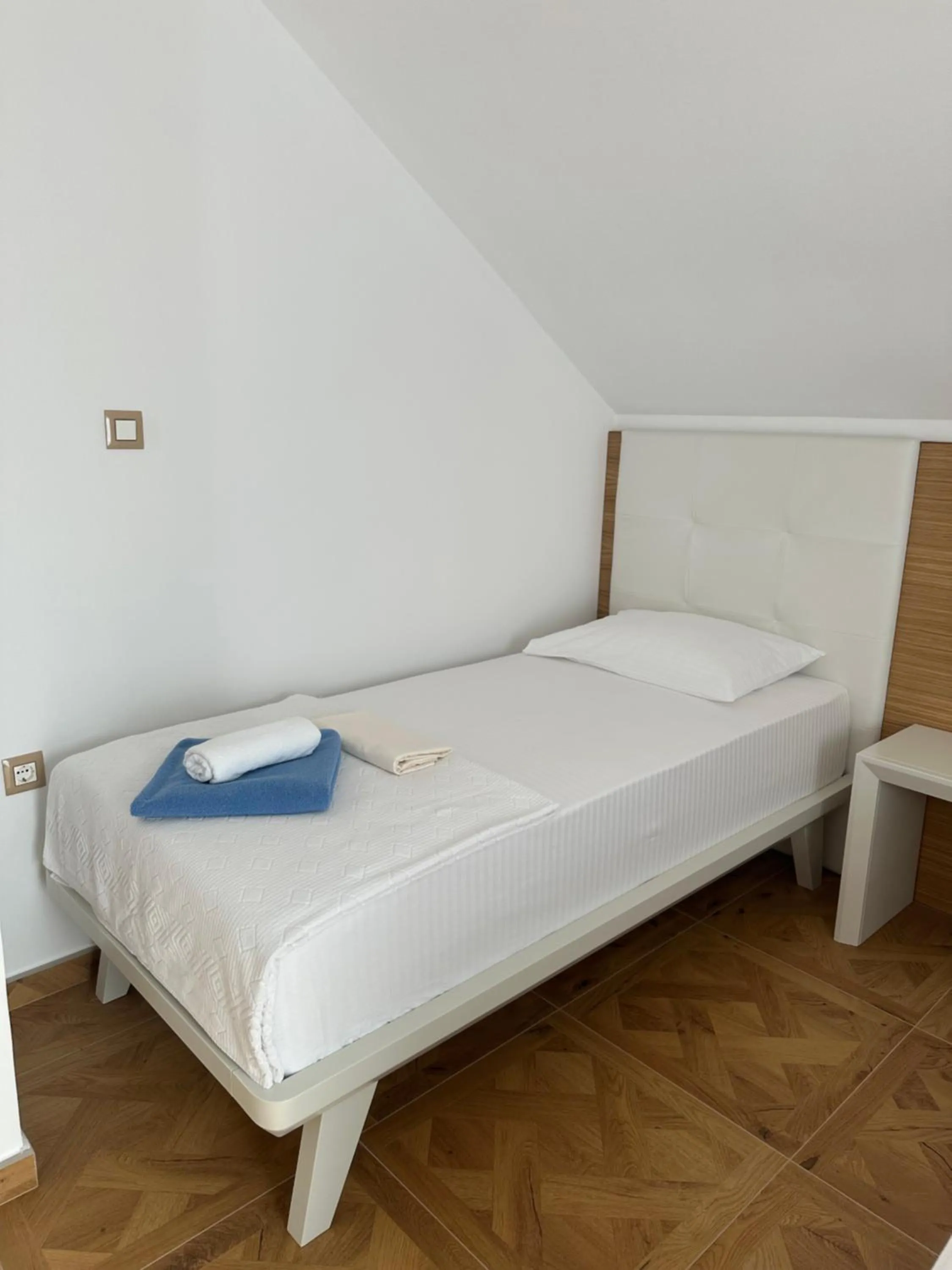 Bed in Hotel RR