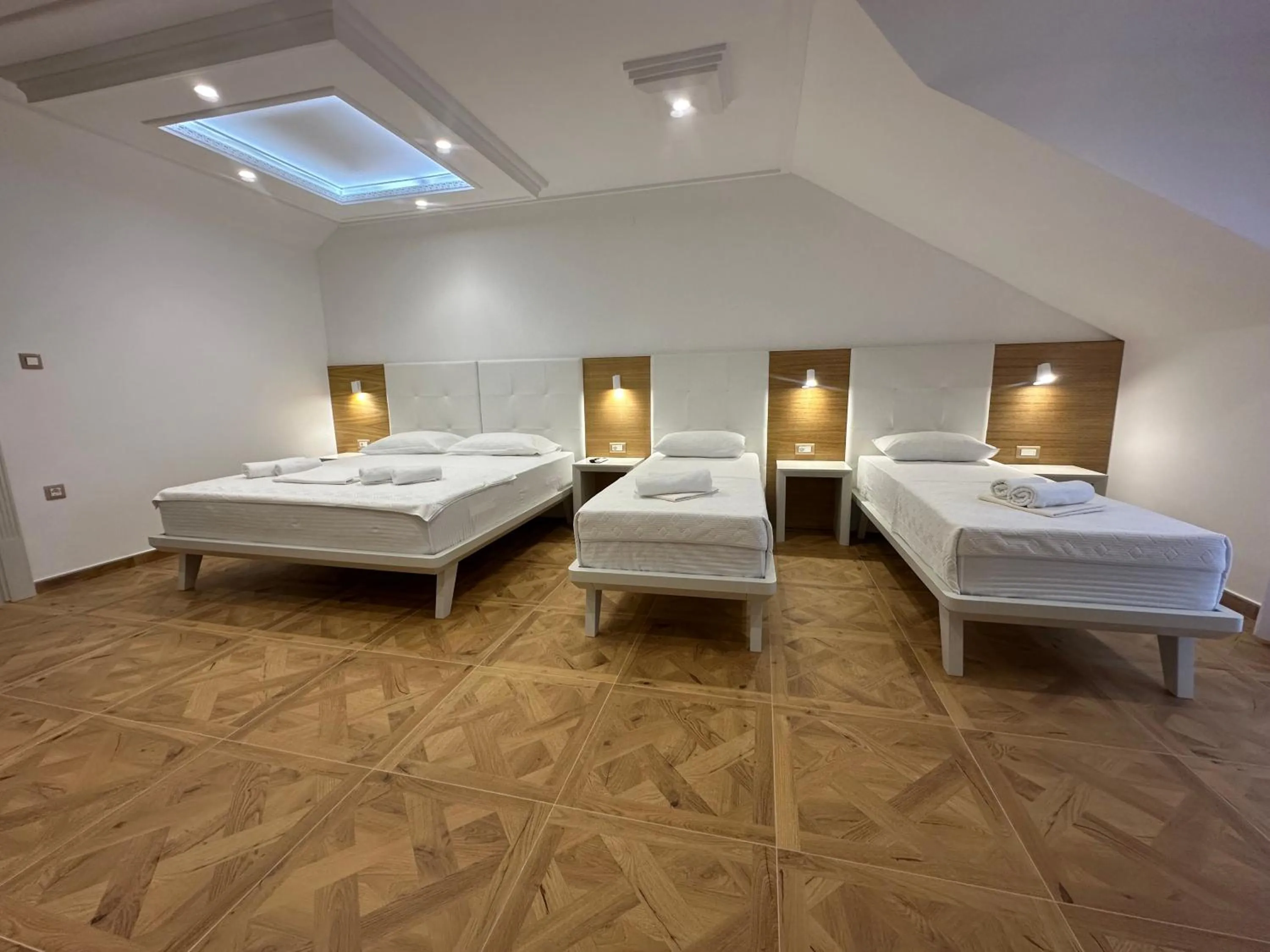 Bedroom, Bed in Hotel RR