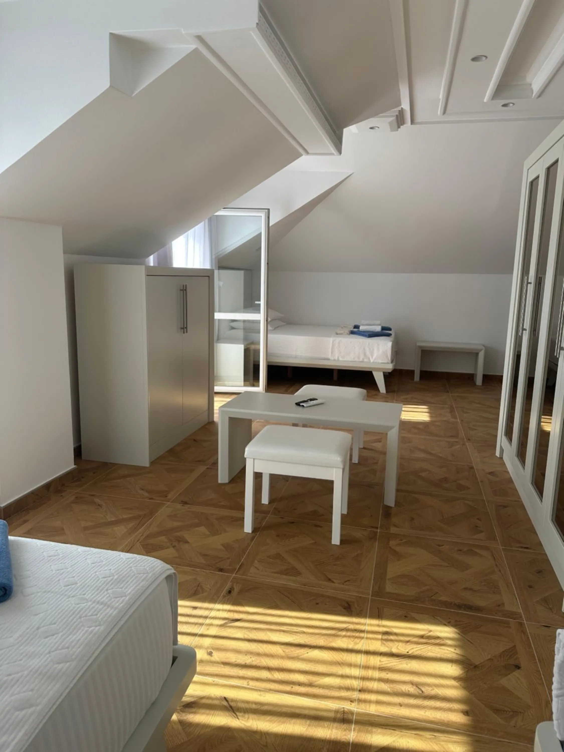 Photo of the whole room, Bed in Hotel RR
