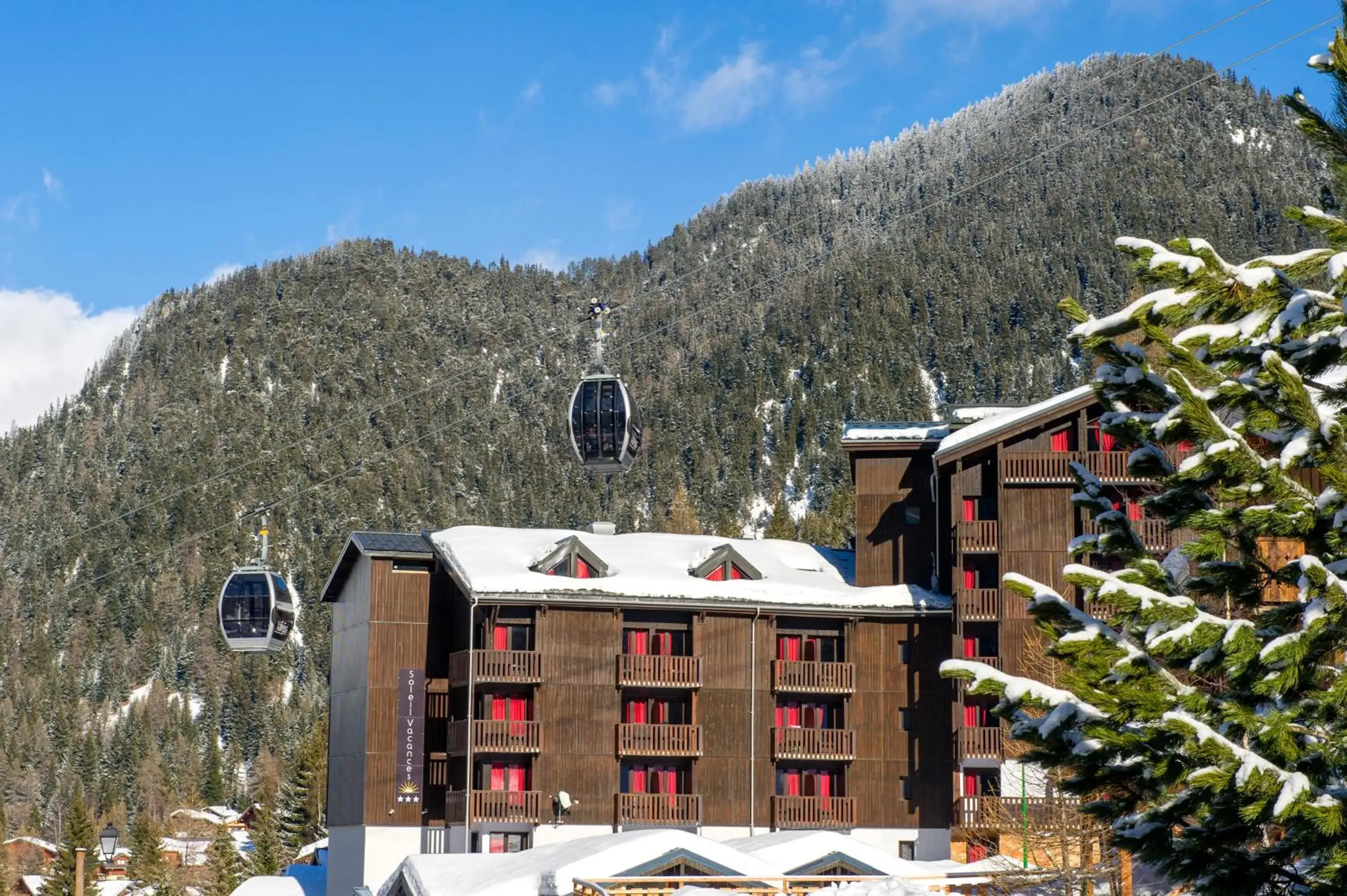 Facade/entrance in SOWELL Family Valfrejus Facade/entrance in SOWELL Family Valfrejus