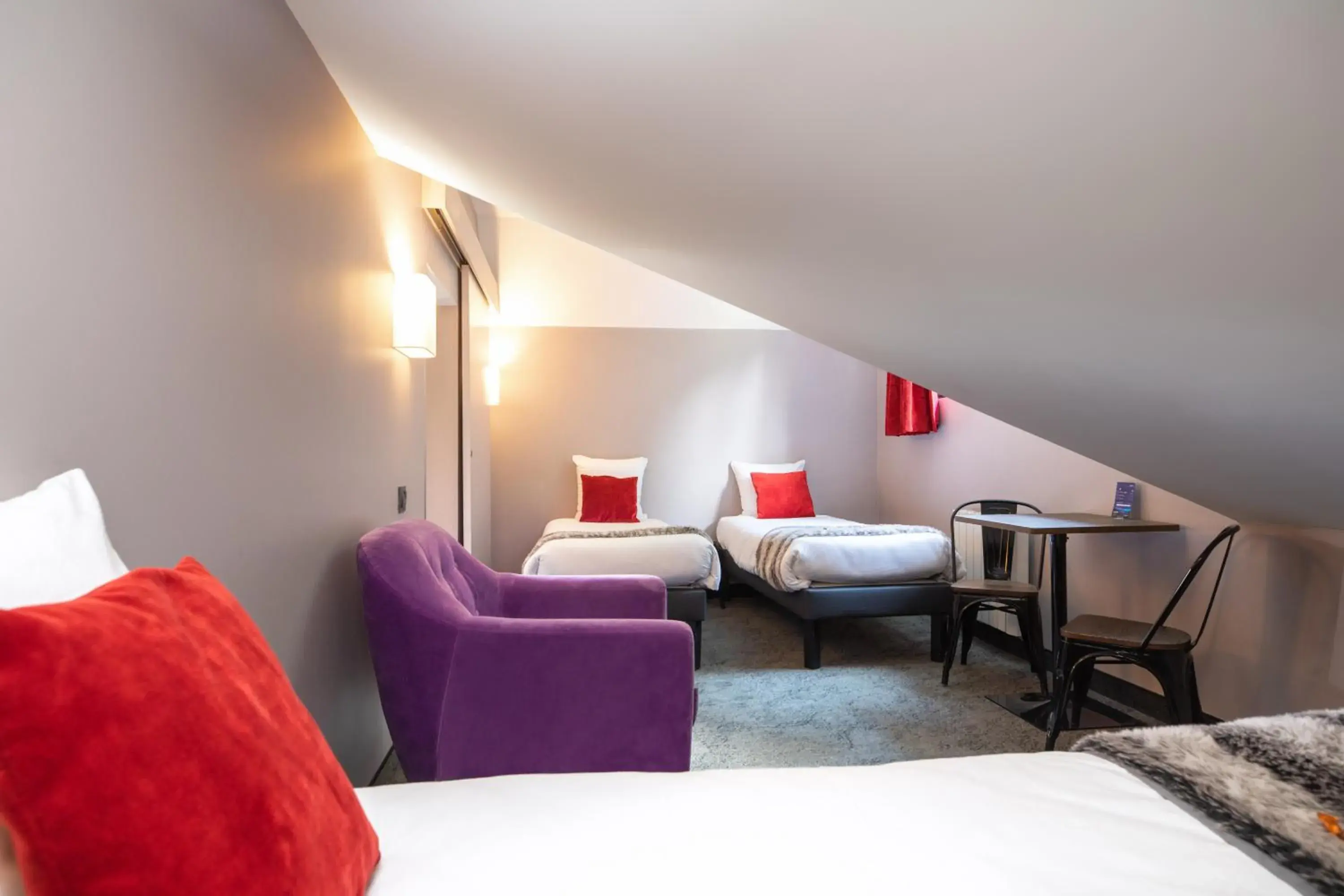 Bedroom, Bed in SOWELL Family Valfrejus Bedroom, Bed in SOWELL Family Valfrejus