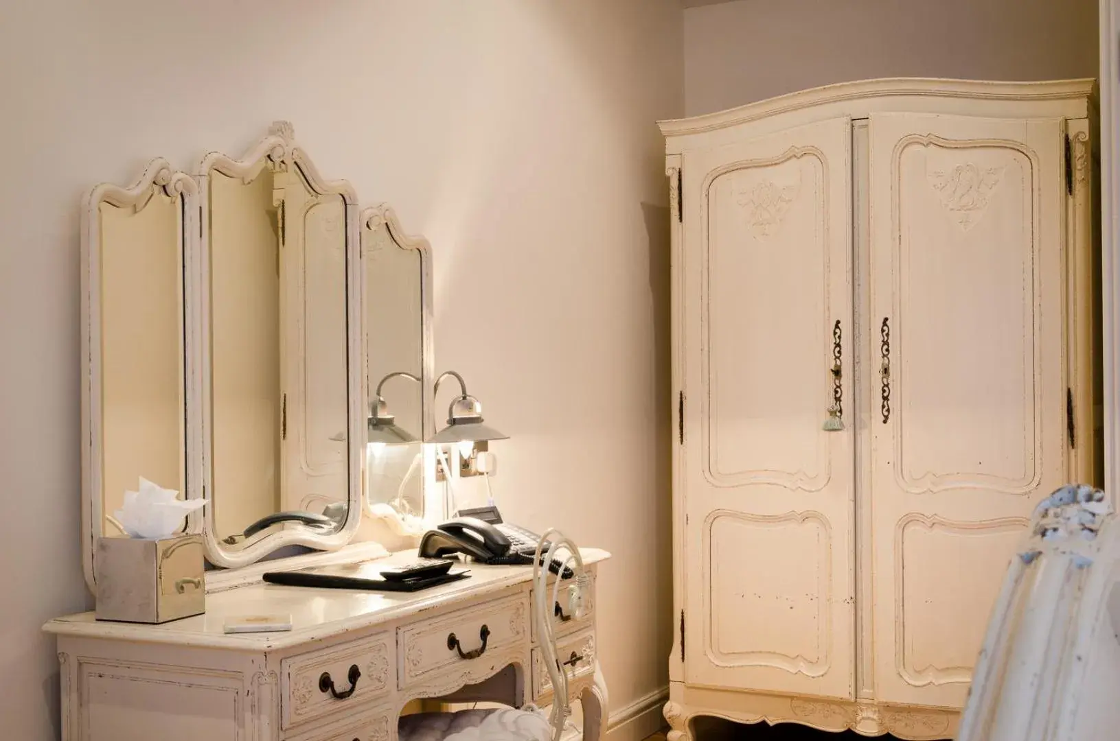 Double Room in The Old House At Home Double Room in The Old House At Home