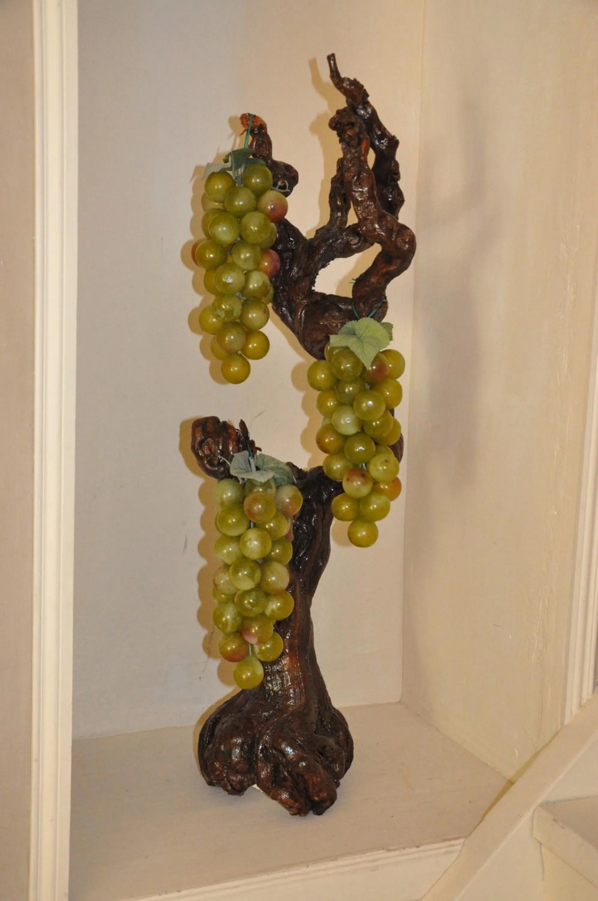 Decorative detail in La Tour Du Terroir