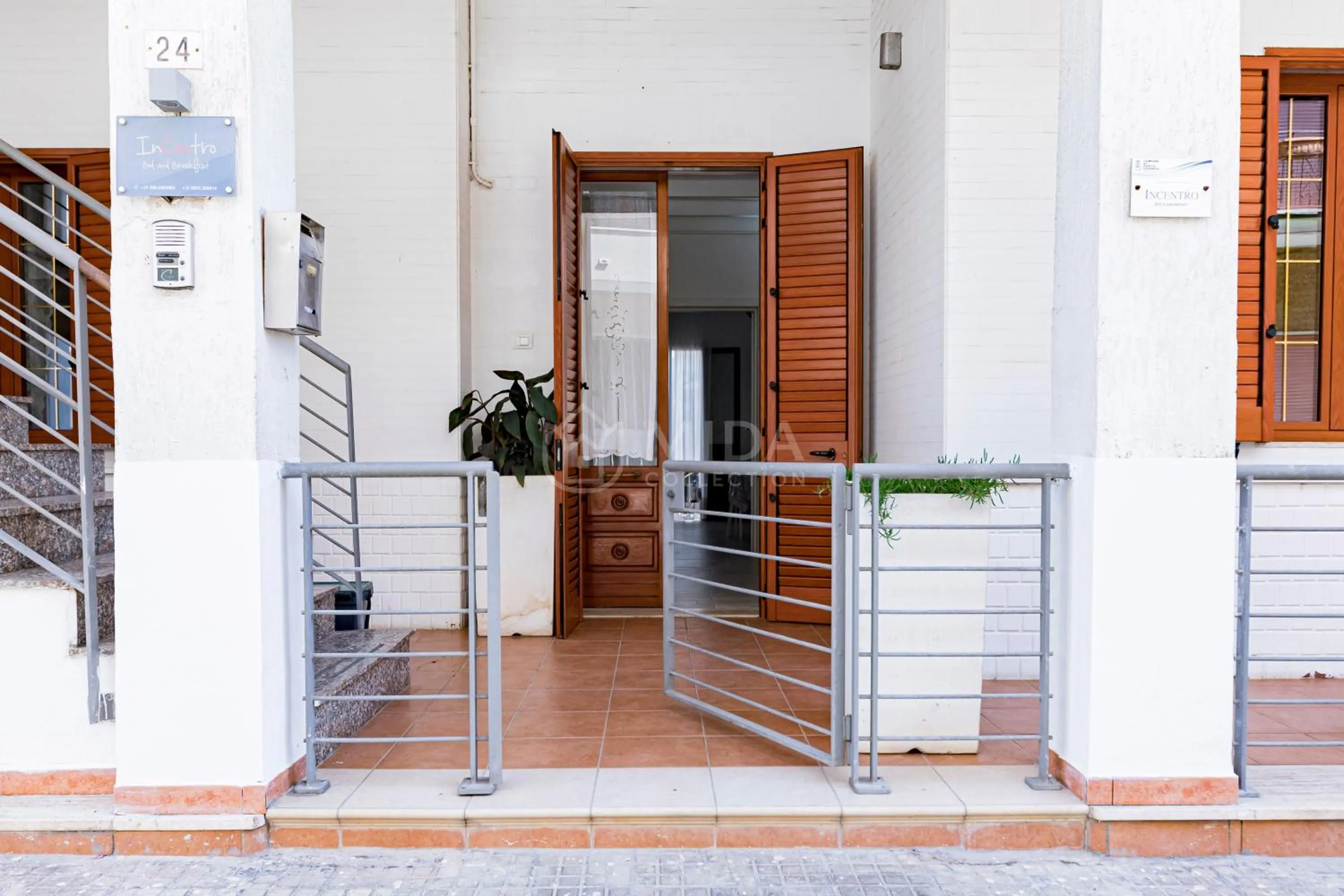 Property building in InCentro b&b