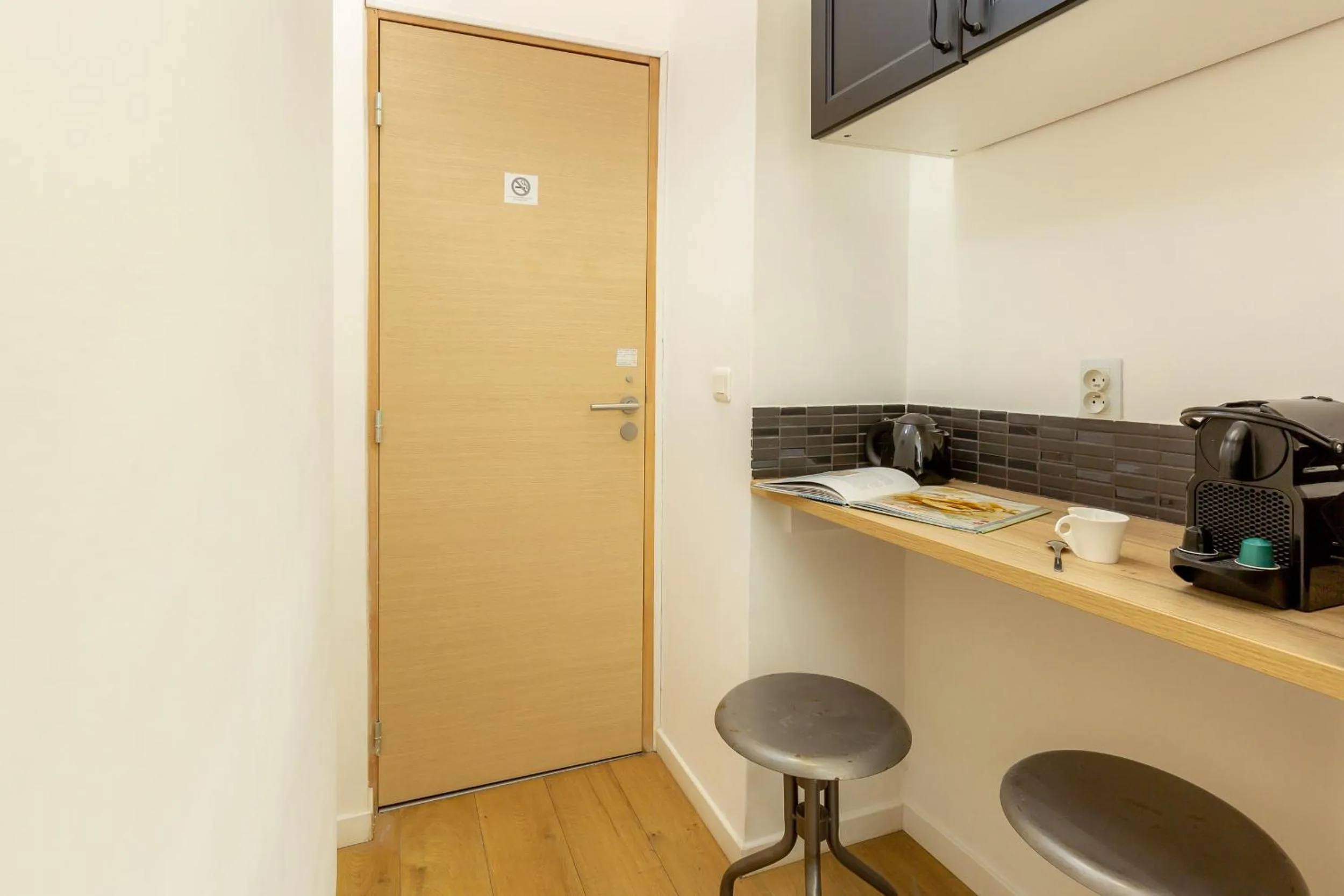 Bedroom in Breteuil – Appart au Vieux Port