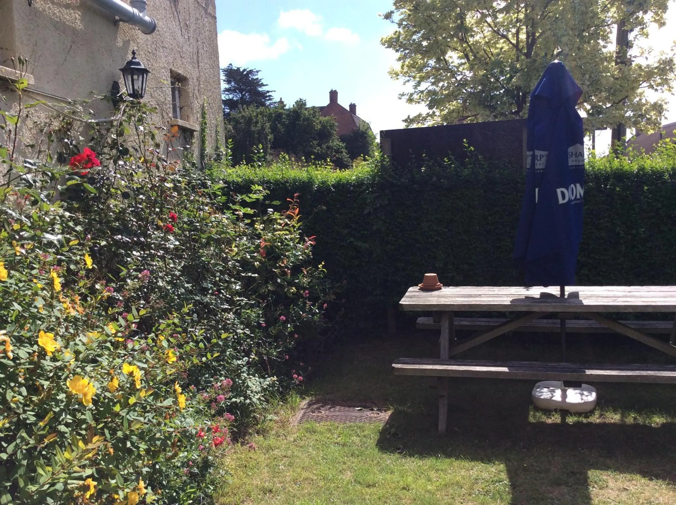Property building in The Old Pound Inn