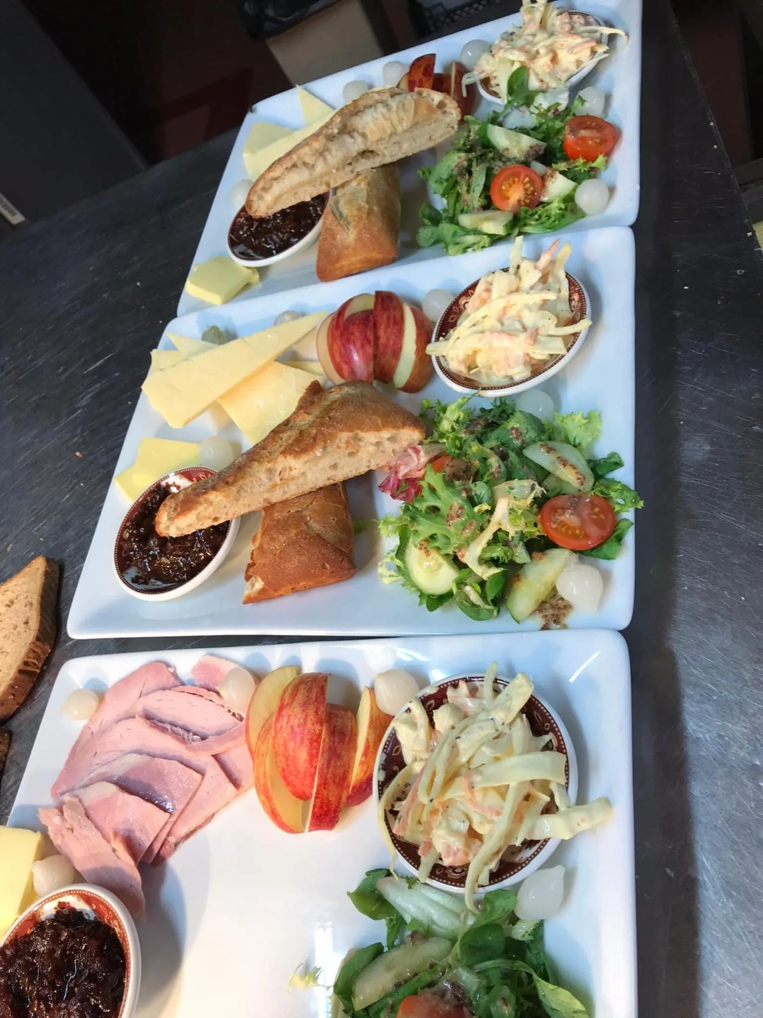 Restaurant/places to eat in The Old Pound Inn