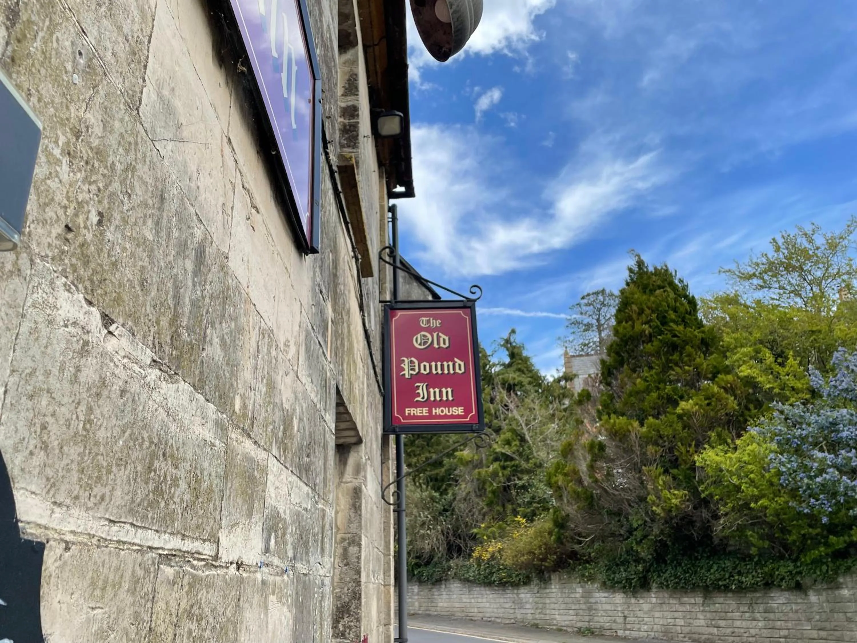 Property building in The Old Pound Inn