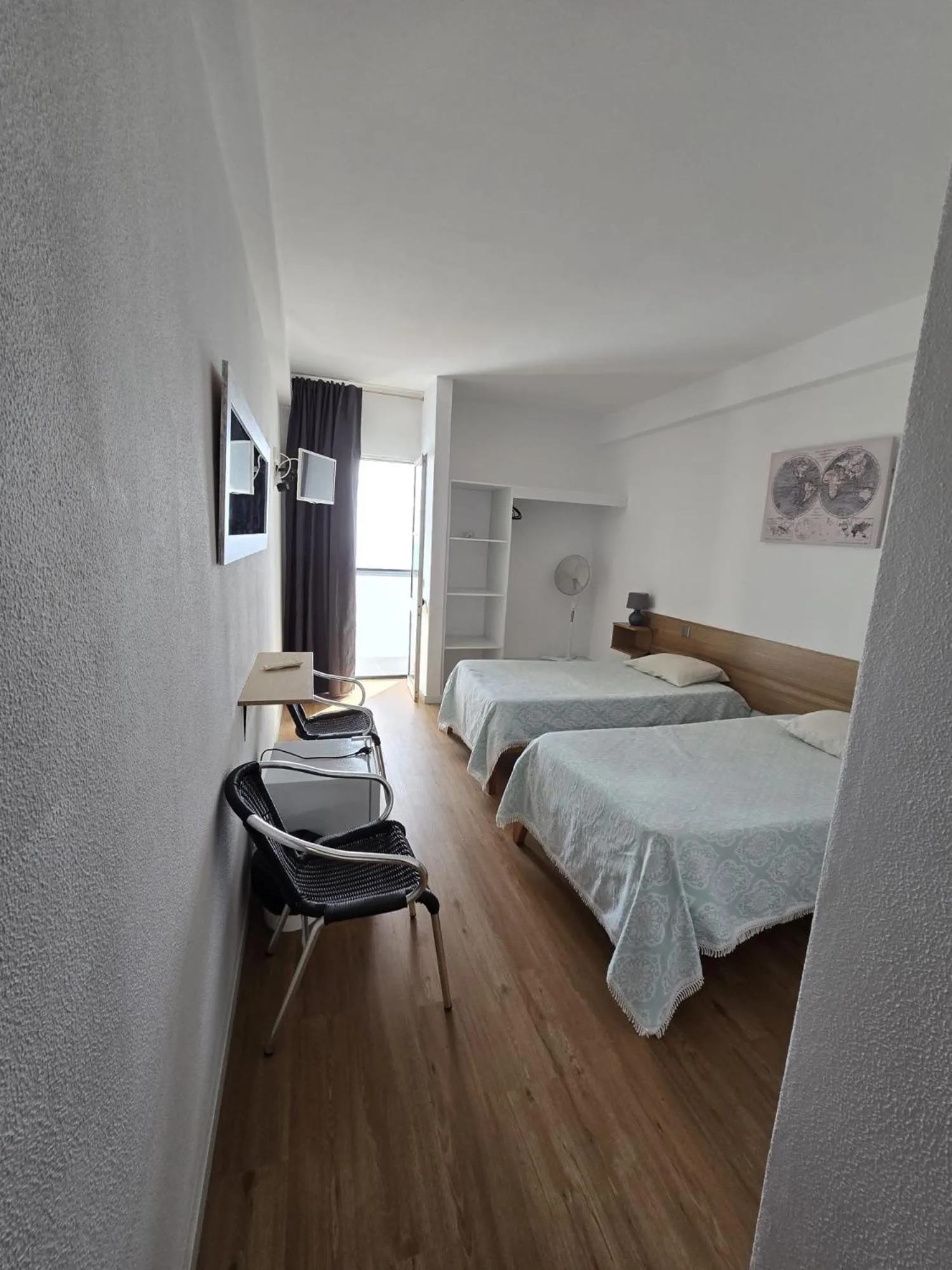 Bed in AL Moniz
