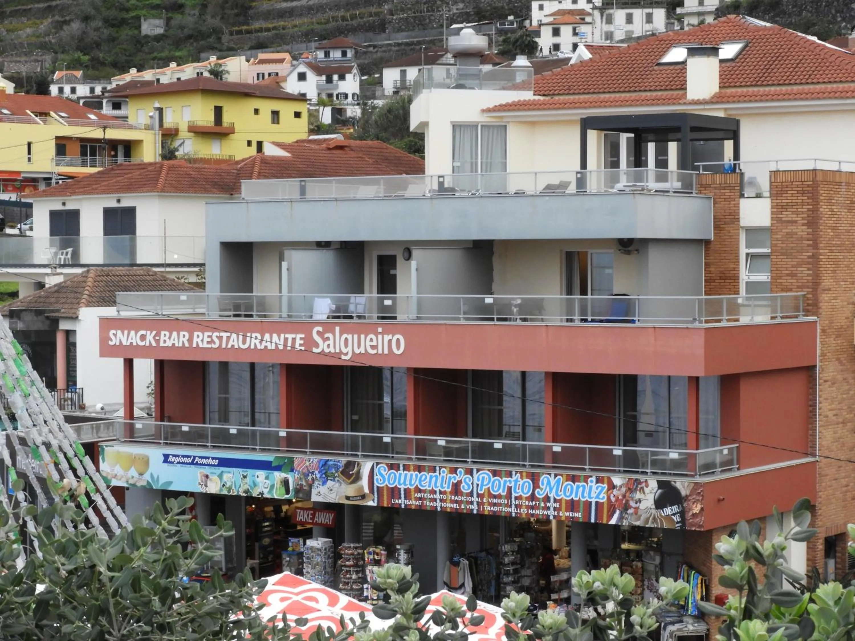 Property building in Hotel Salgueiro