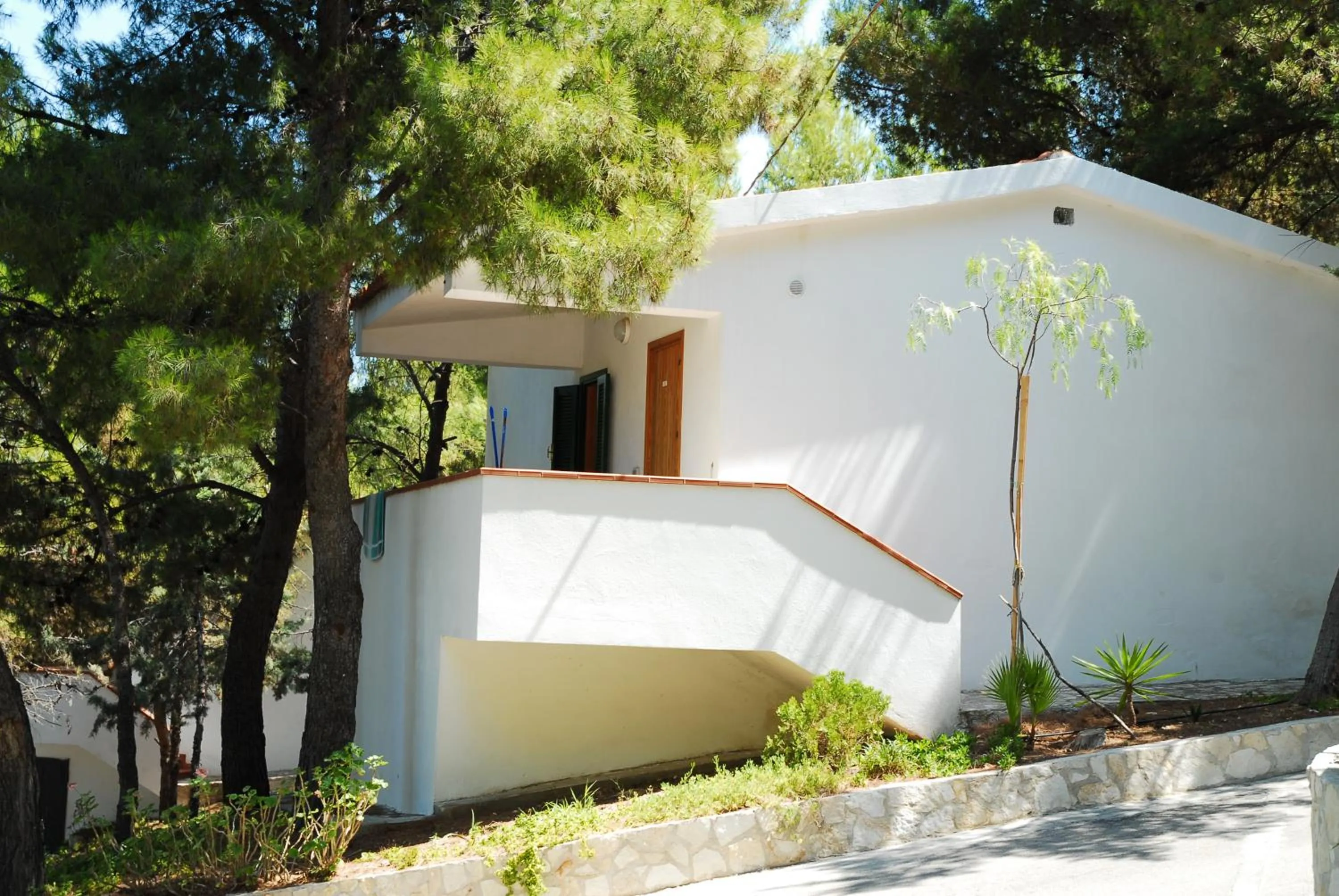 Property building in Villaggio Mascia