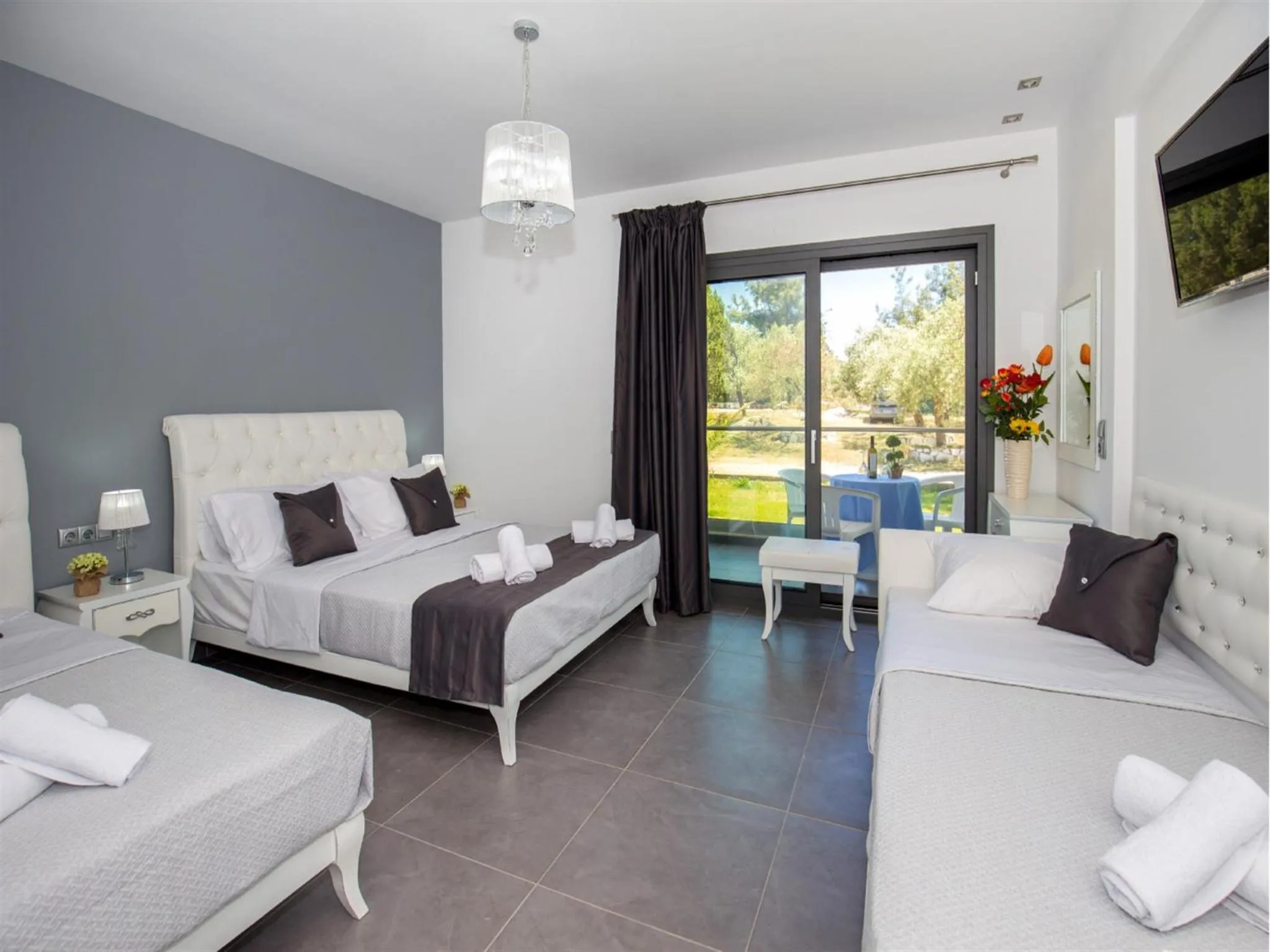 Bedroom, Bed in Astris Sun Hotel