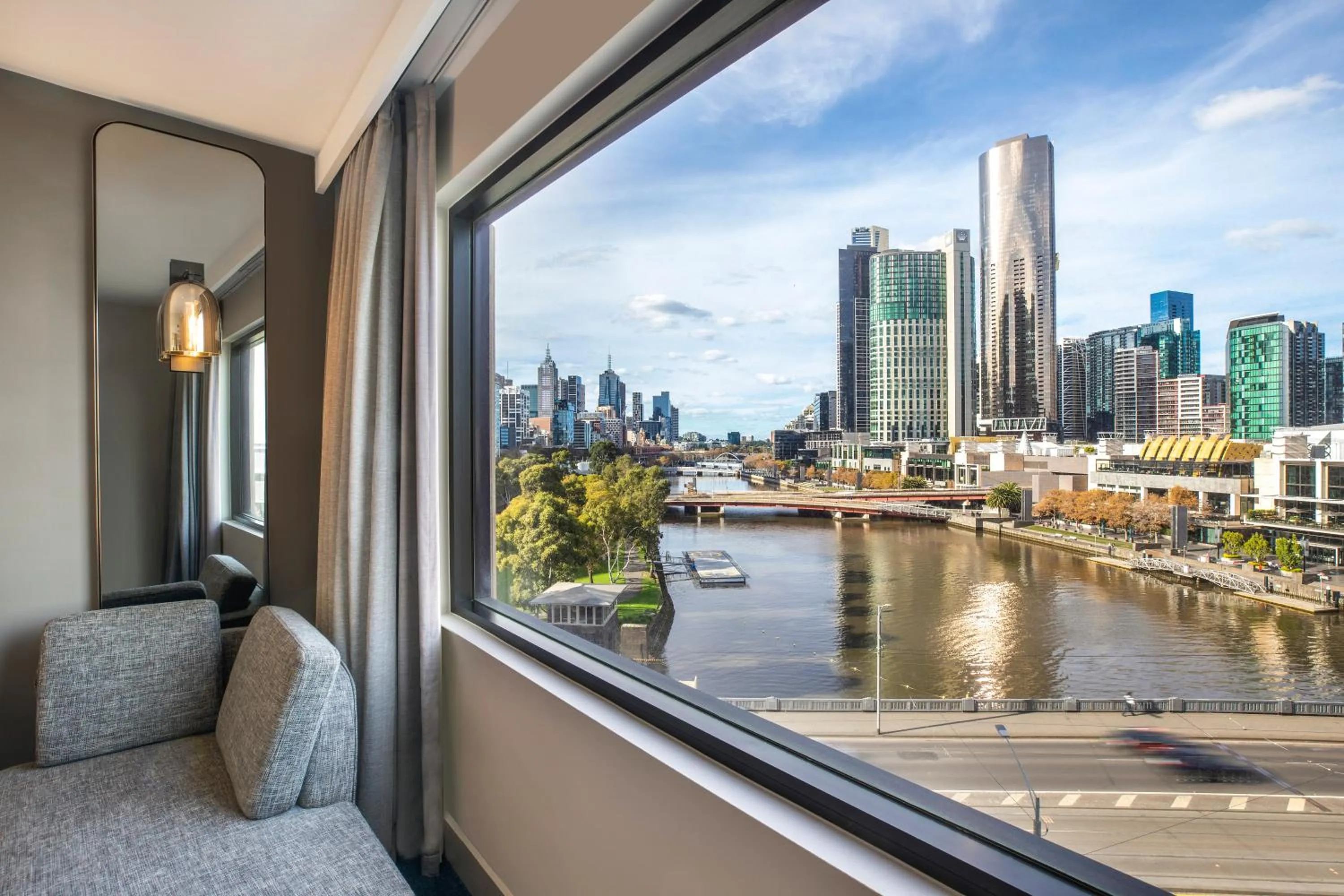 City view in Crowne Plaza Melbourne by IHG