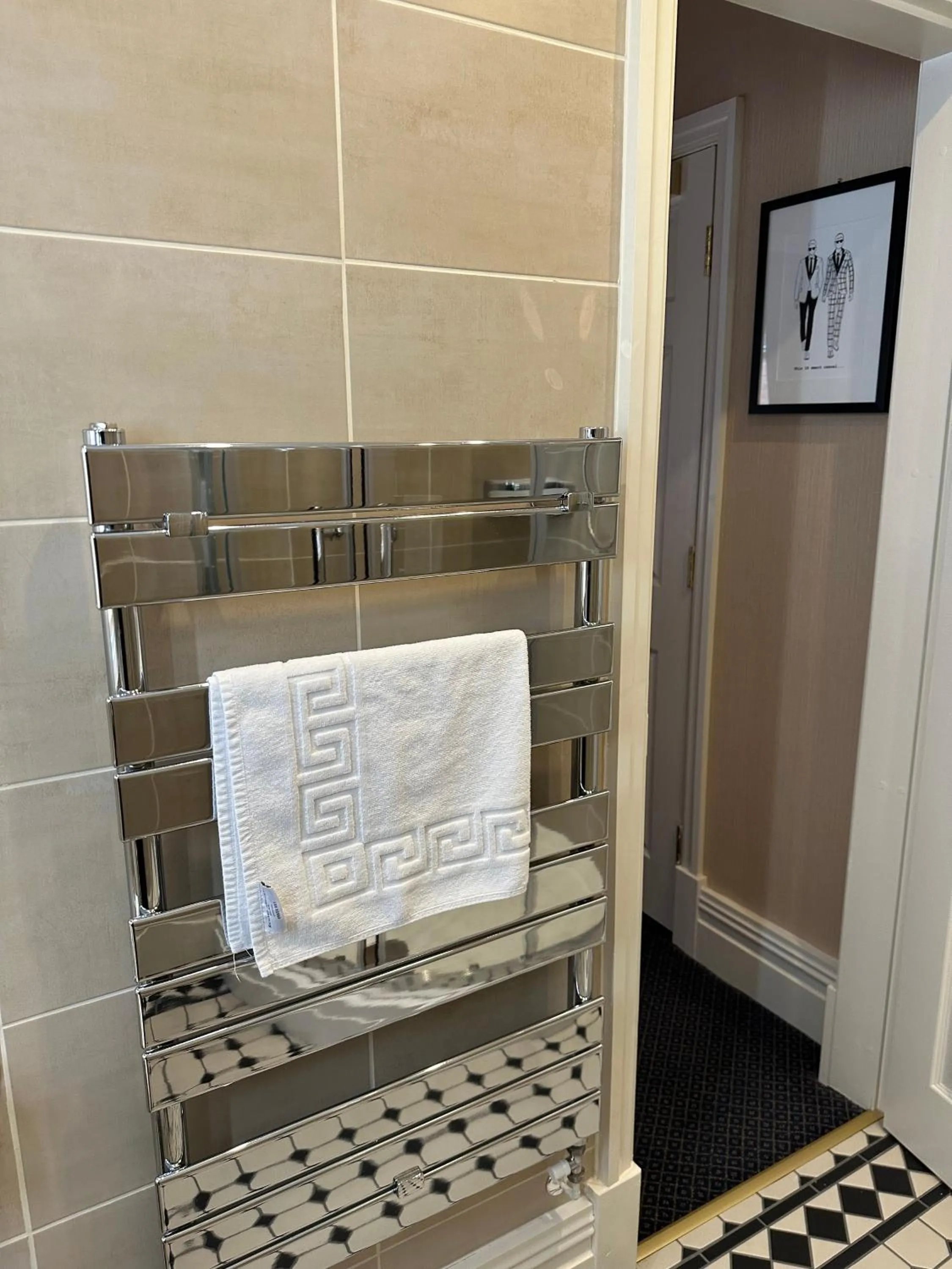 Bedroom in The Chester Court Hotel