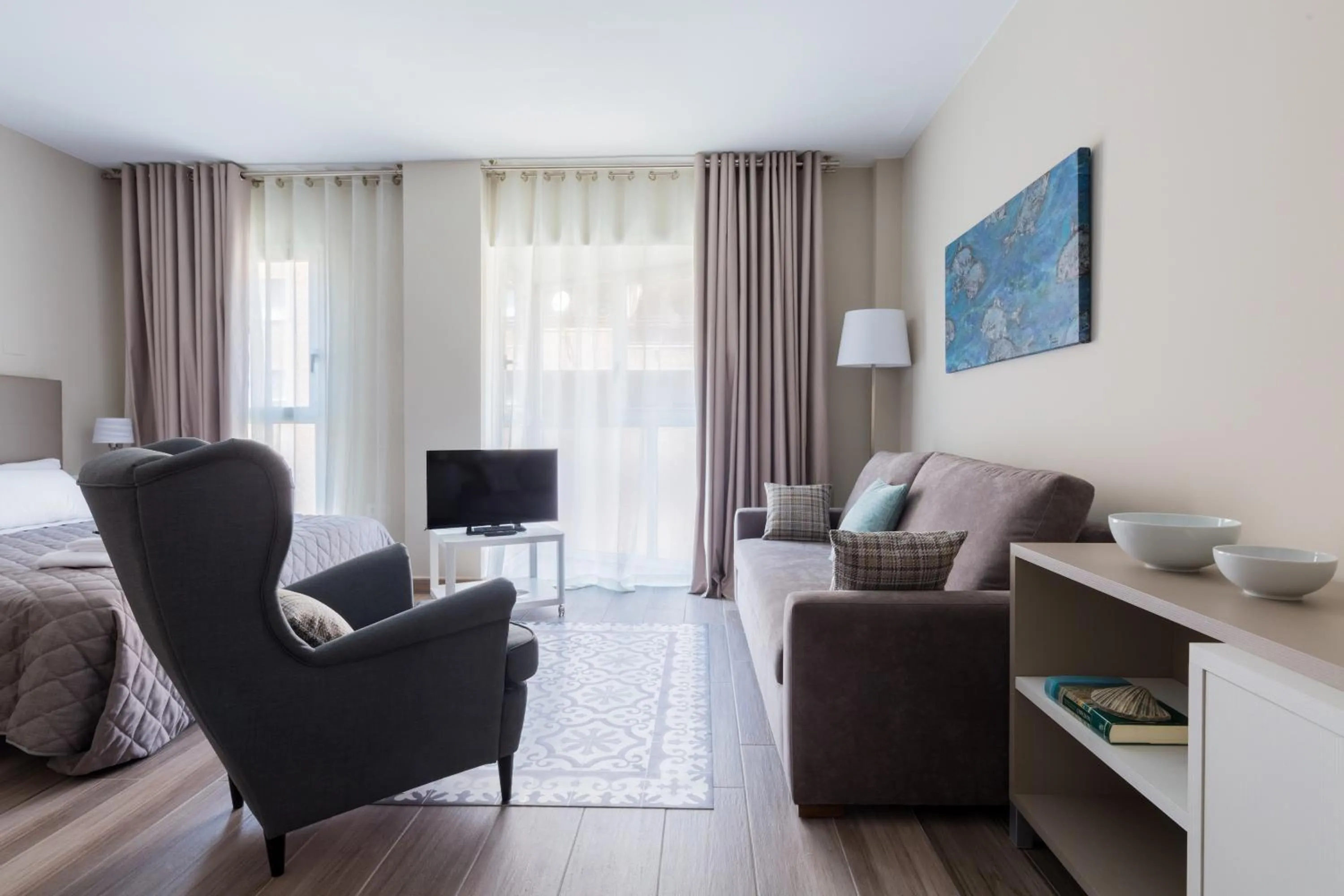 Bed in Flateli 430 BCN