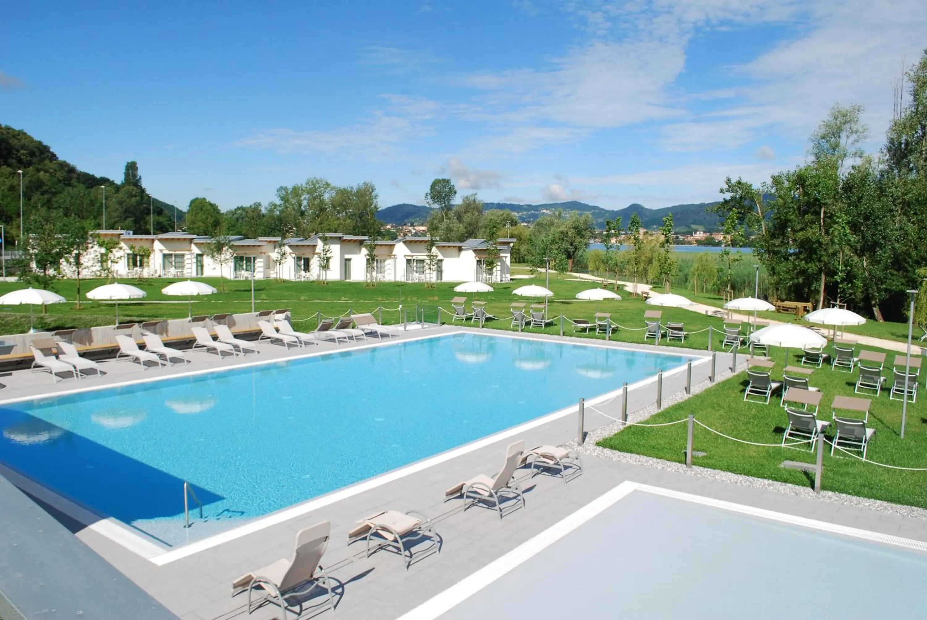 Property building in Costa Verde Natura