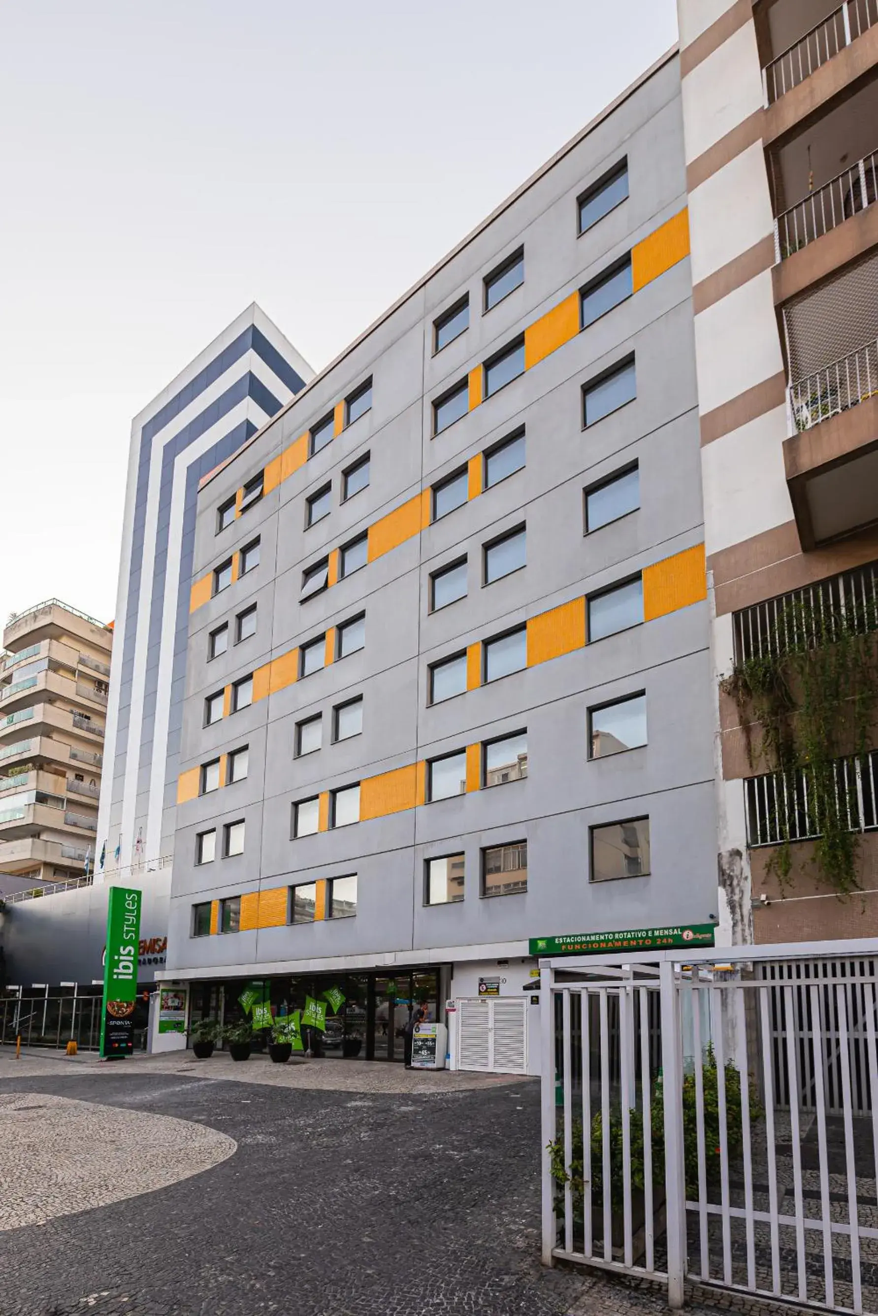 Property building in ibis Styles Rio de Janeiro Botafogo Property building in ibis Styles Rio de Janeiro Botafogo