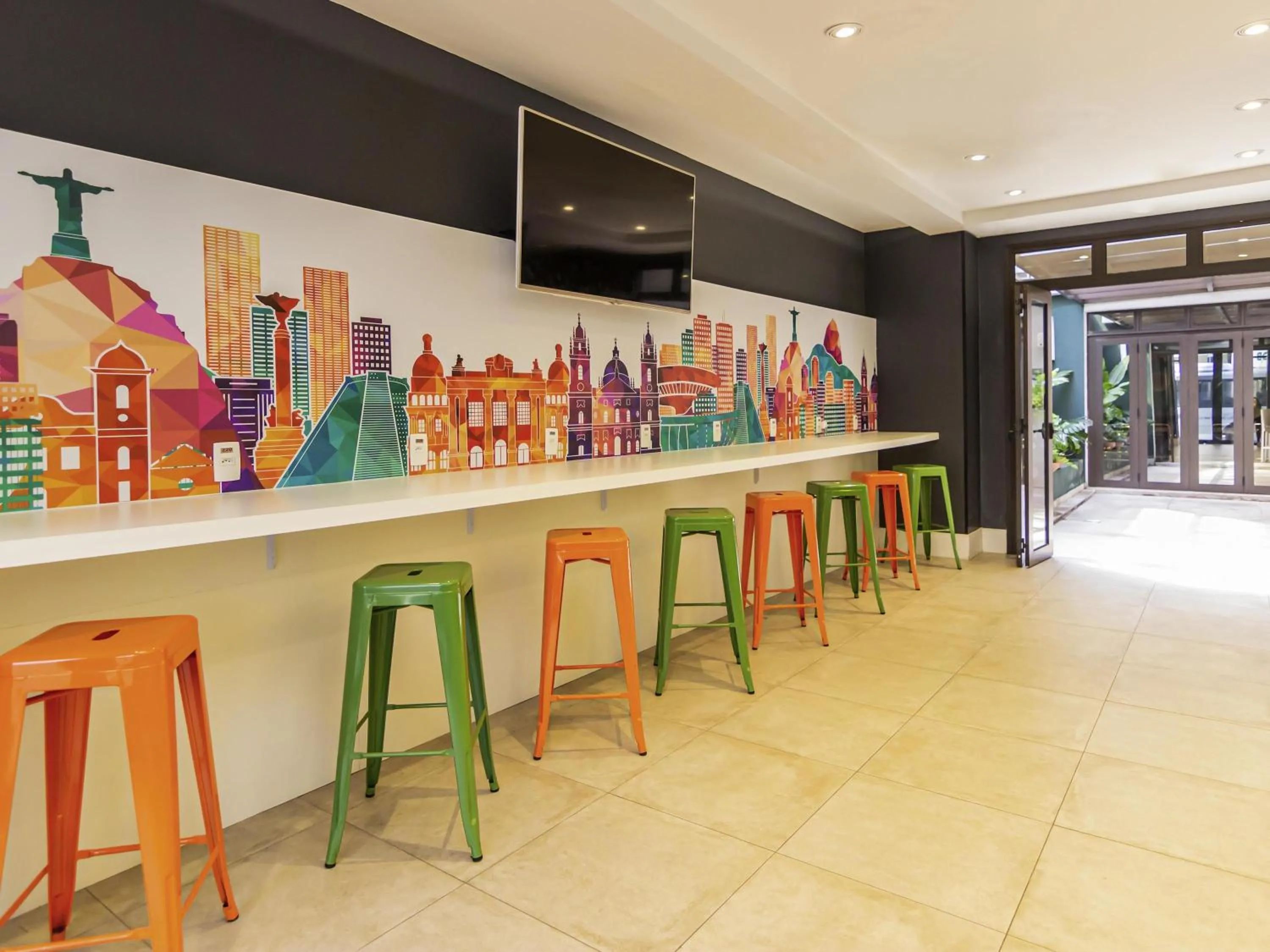 Restaurant/places to eat in ibis Styles Rio de Janeiro Botafogo