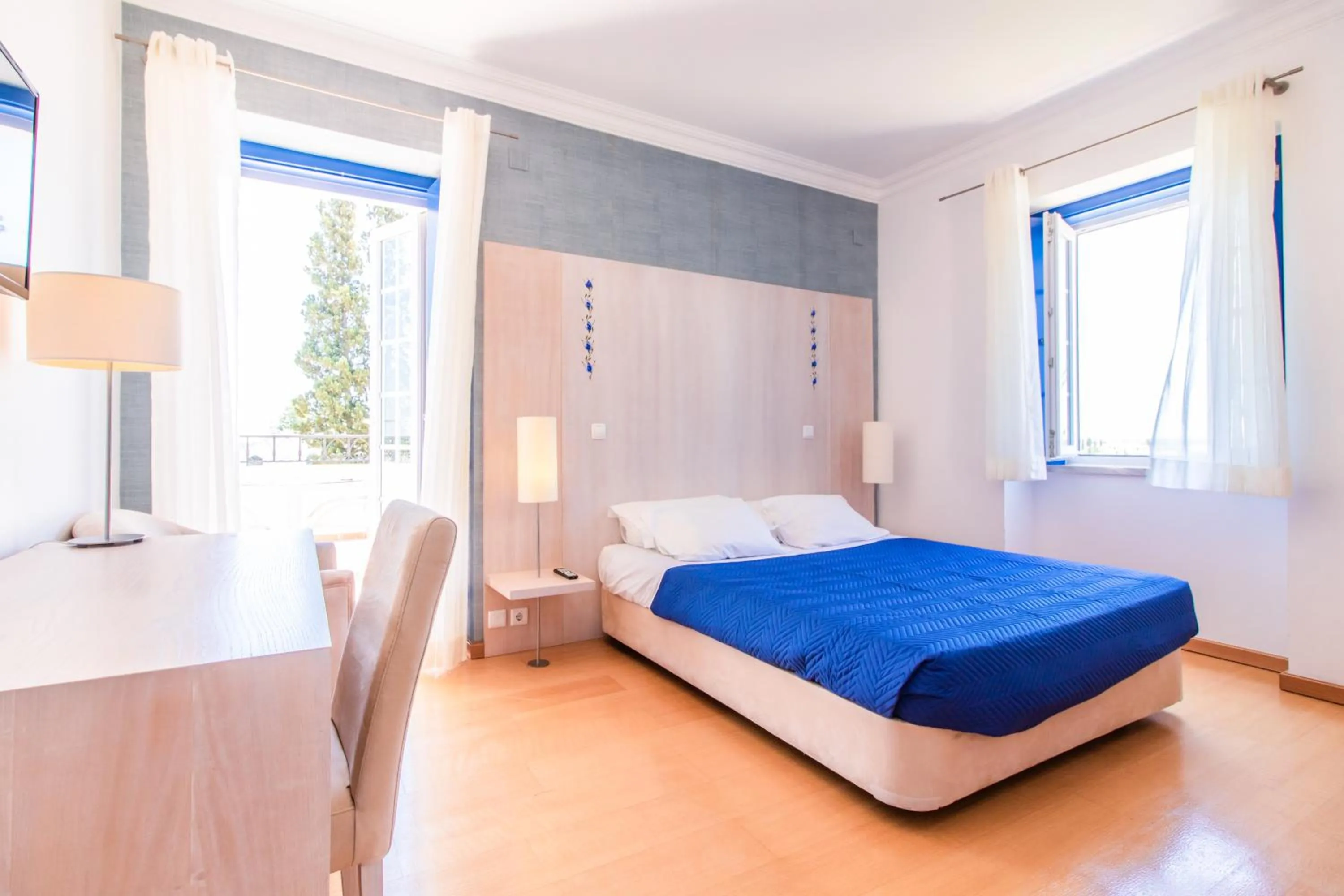 Bedroom, Bed in HOTEL LOUSAL Grandola