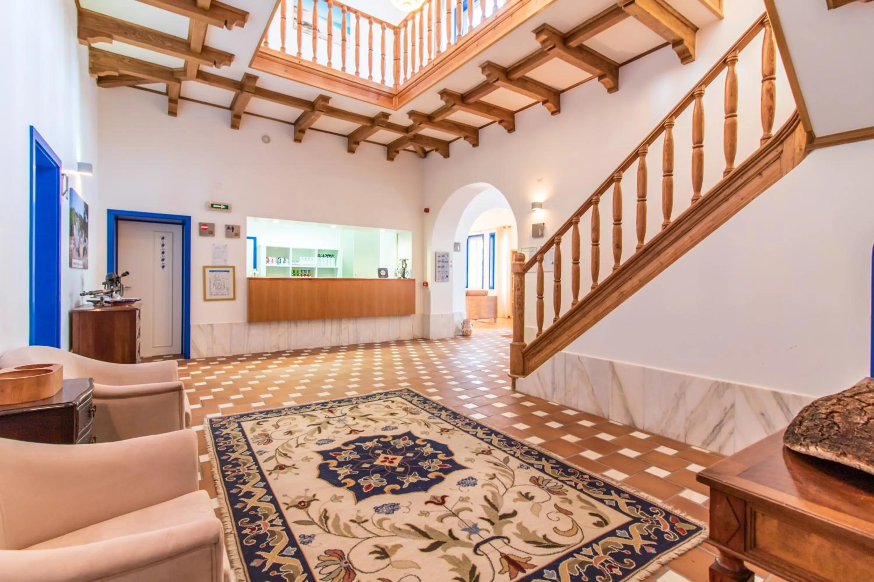 Lobby or reception in HOTEL LOUSAL Grandola