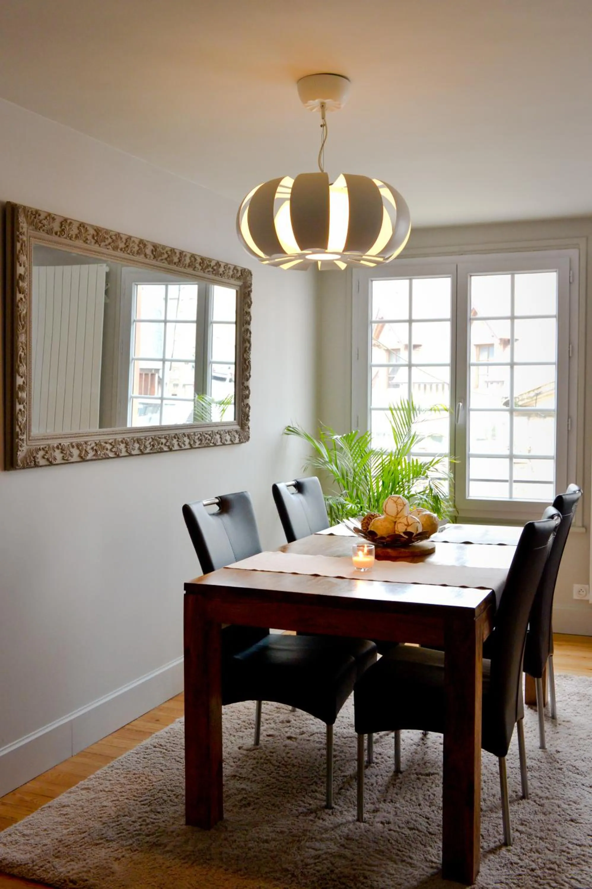 Living room in La Maison de Pierre et Valérie Ste Catherine Honfleur