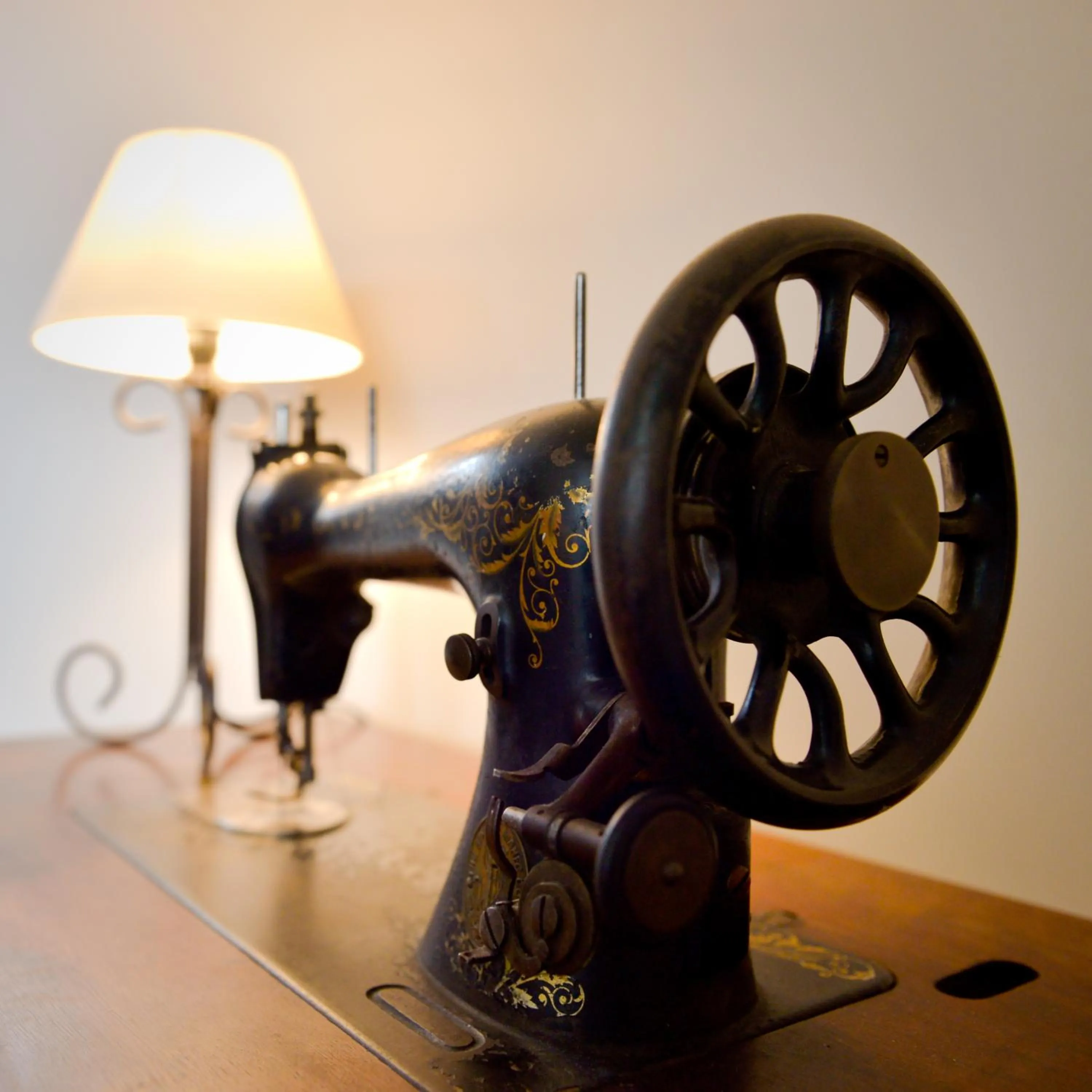 Decorative detail in La Maison de Pierre et Valérie Ste Catherine Honfleur
