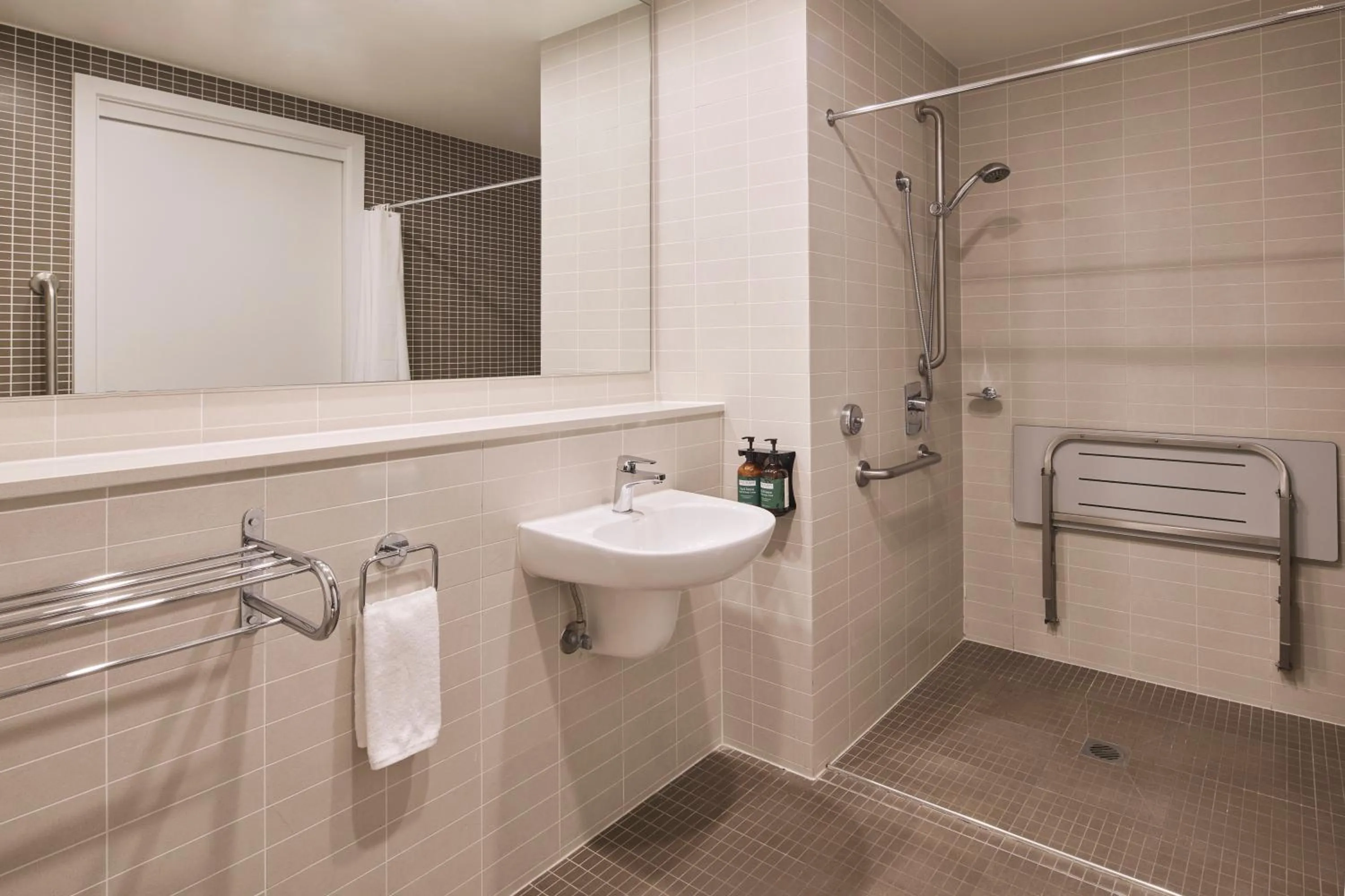 Bathroom in Rydges Resort Hunter Valley