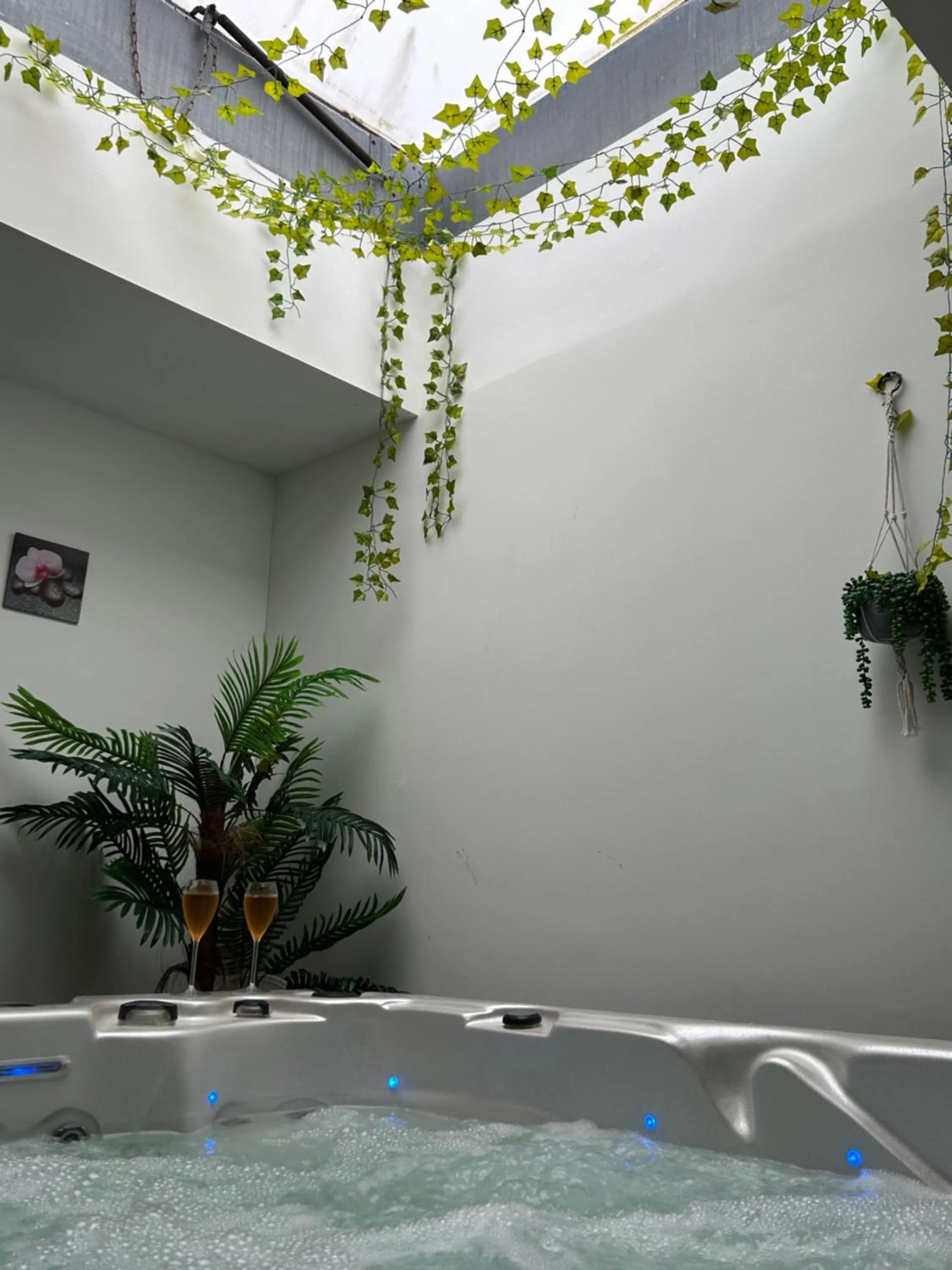 Spa and wellness centre/facilities in La marine D'opale