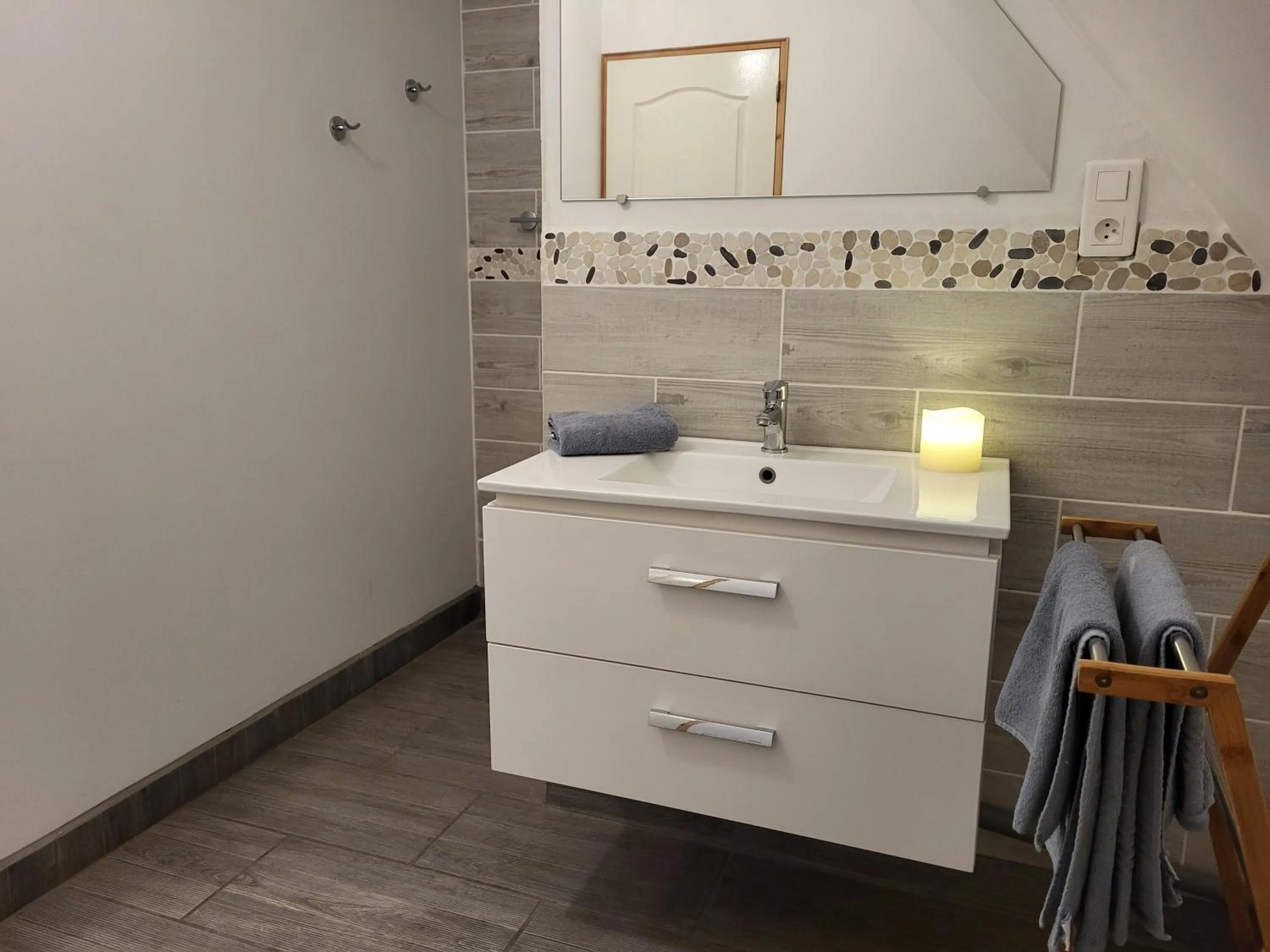 Bathroom in La marine D'opale
