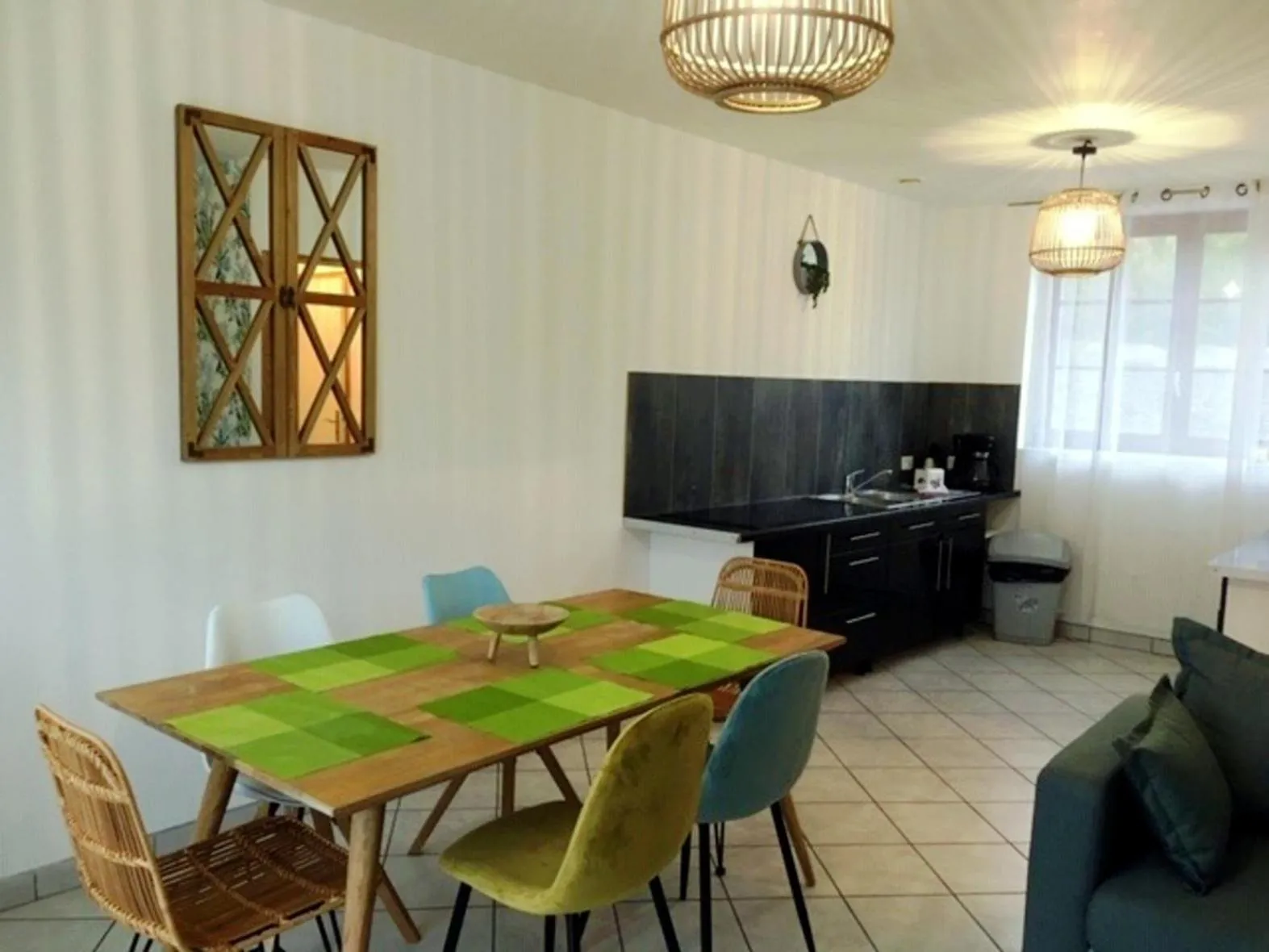 Dining area in La marine D'opale