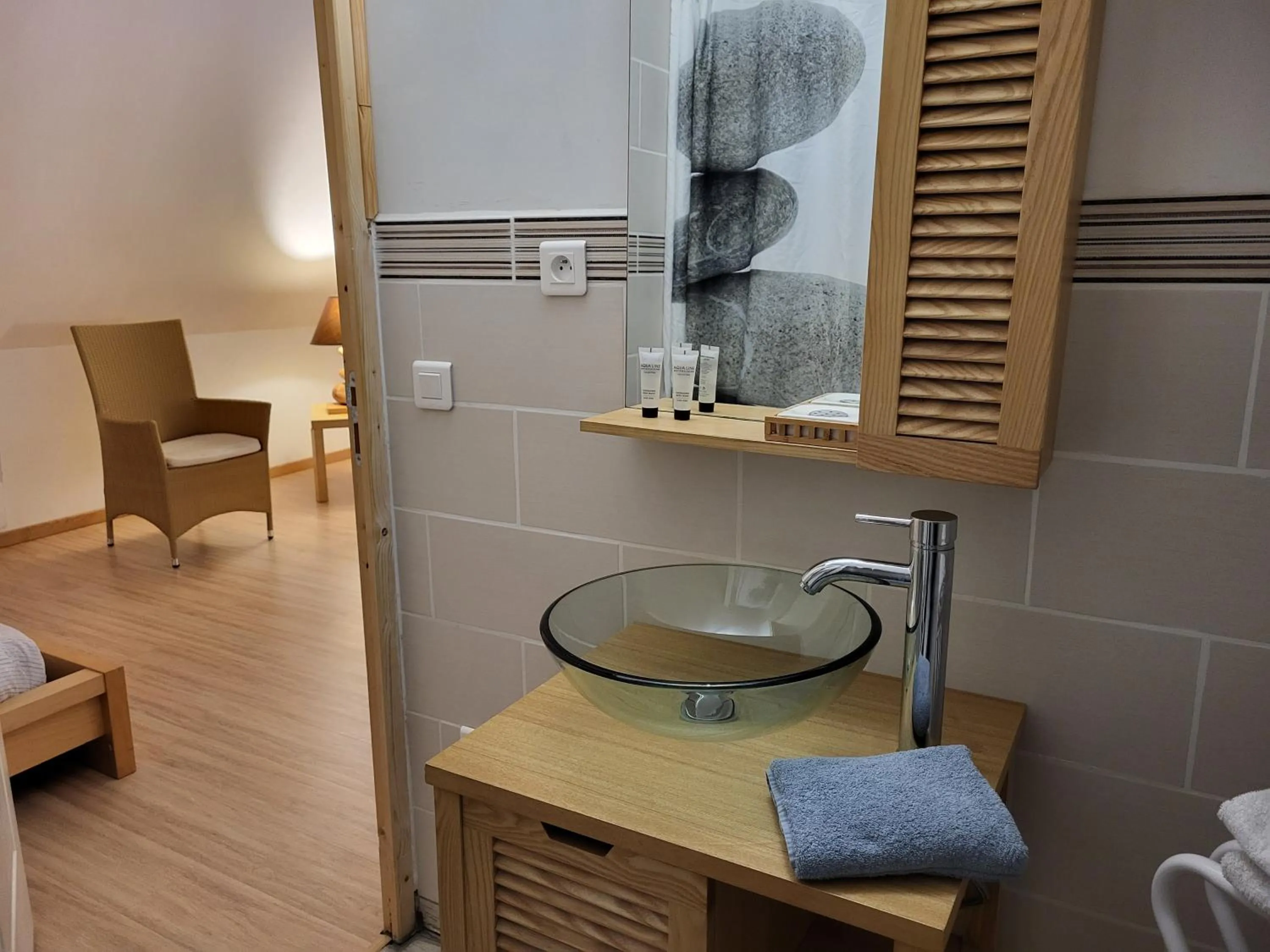 Bathroom in La marine D'opale