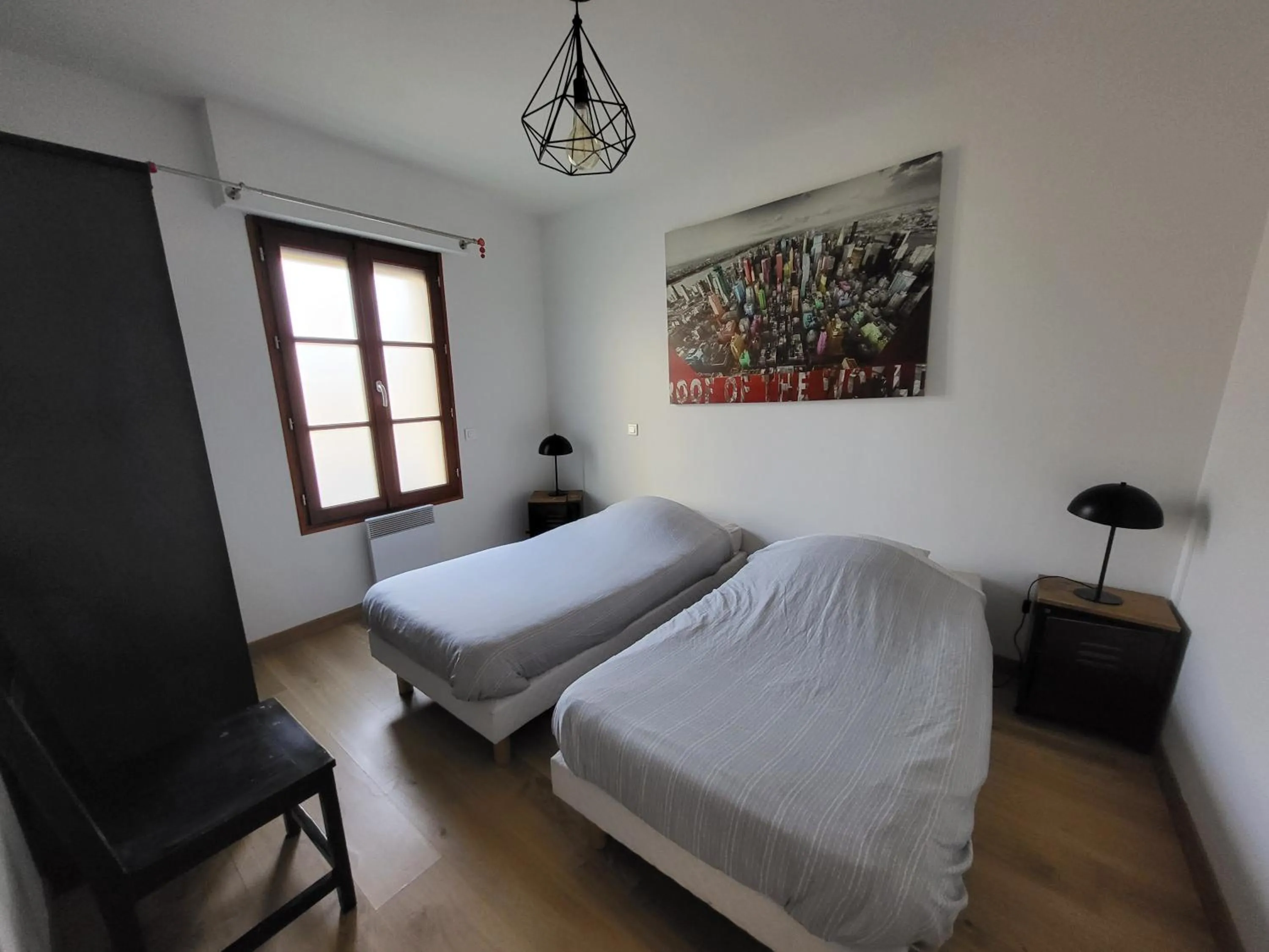 Bedroom, Bed in La marine D'opale