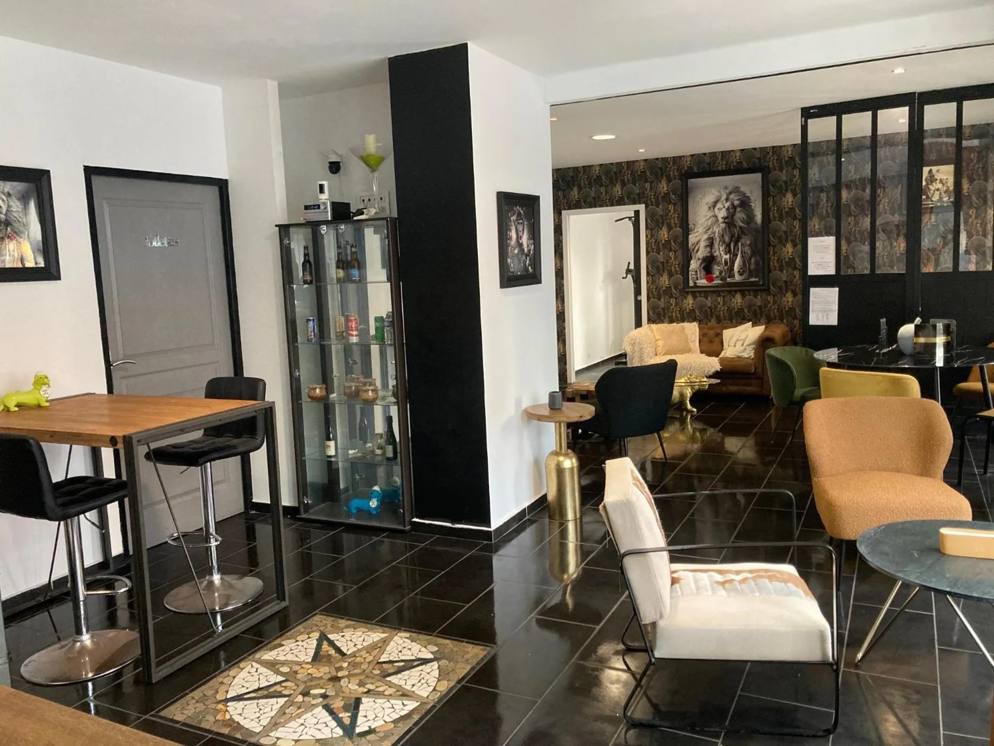 Lounge or bar in La marine D'opale