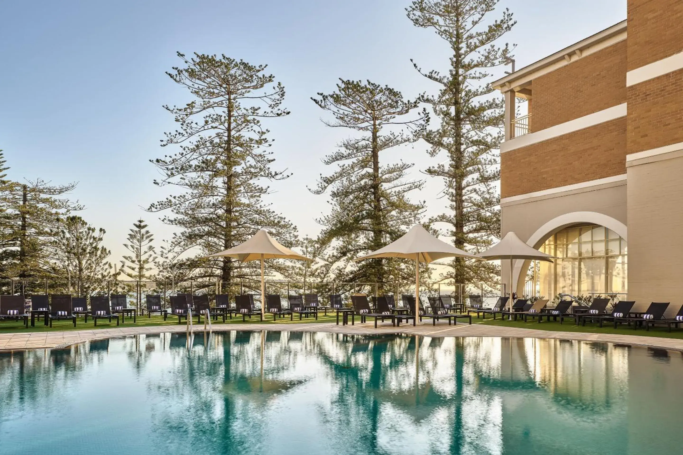 Swimming pool in Crowne Plaza Terrigal Pacific by IHG Swimming pool in Crowne Plaza Terrigal Pacific by IHG