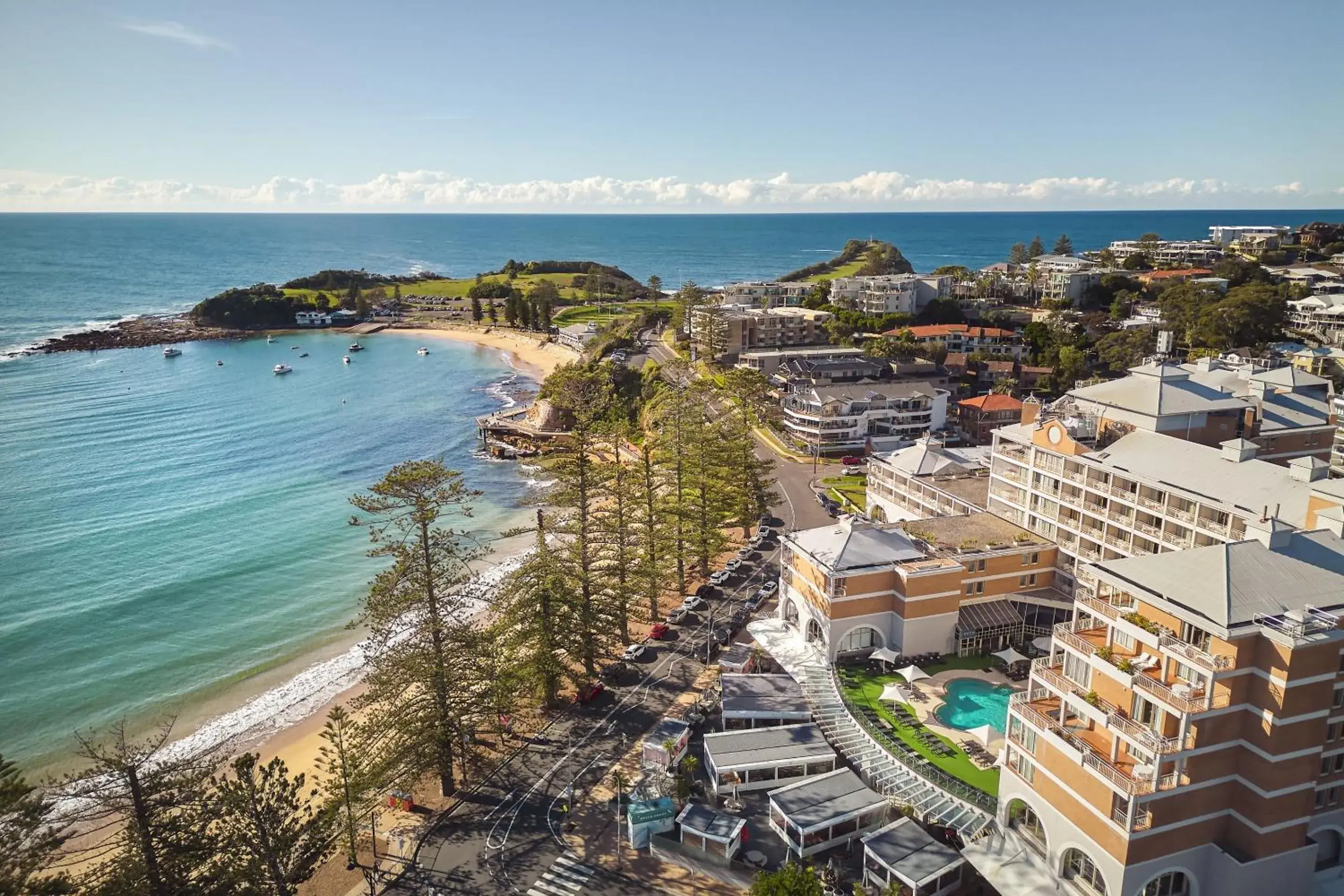 Property building in Crowne Plaza Terrigal Pacific by IHG Property building in Crowne Plaza Terrigal Pacific by IHG