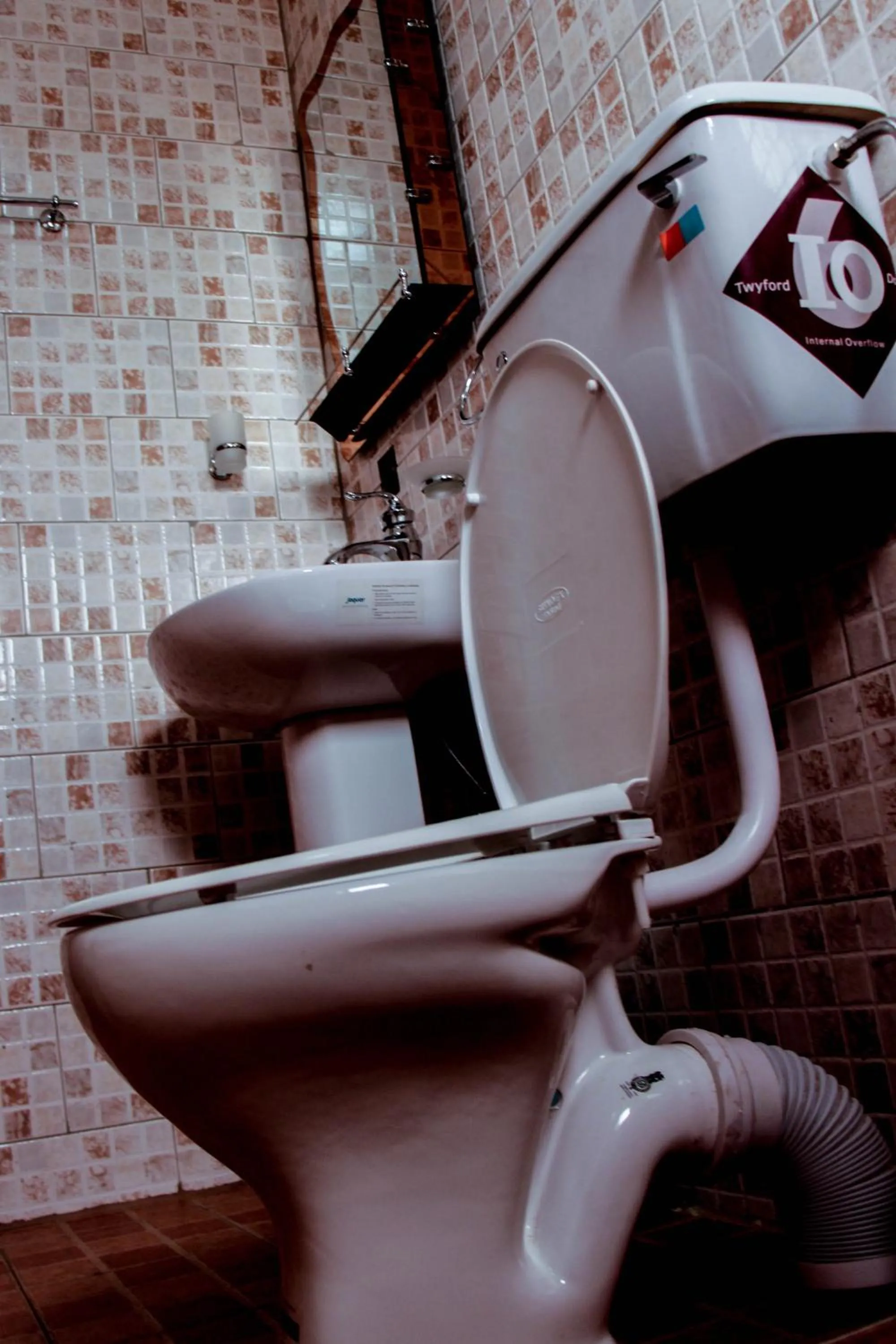 Bathroom in Mbale Travellers Inn
