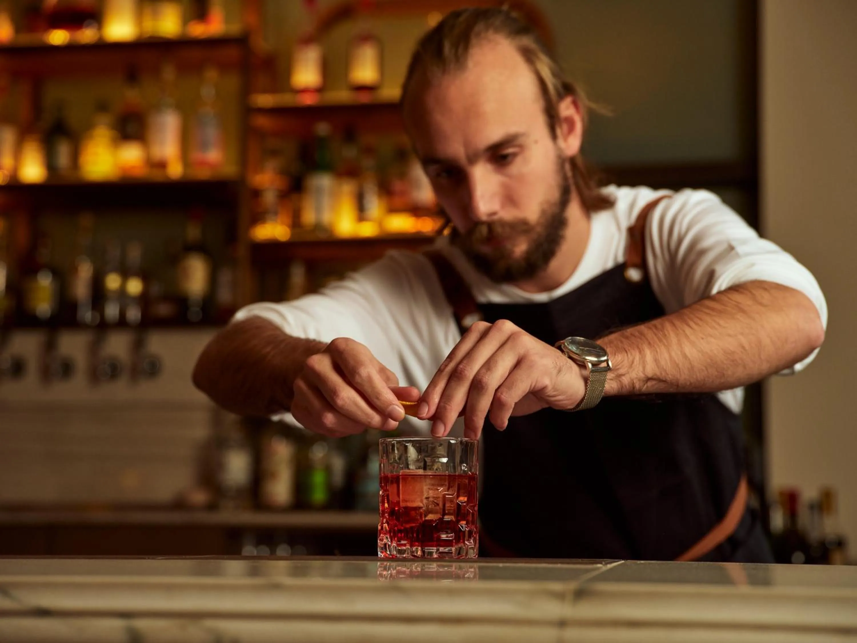 Lounge or bar in Hotel Indigo Melbourne on Flinders by IHG