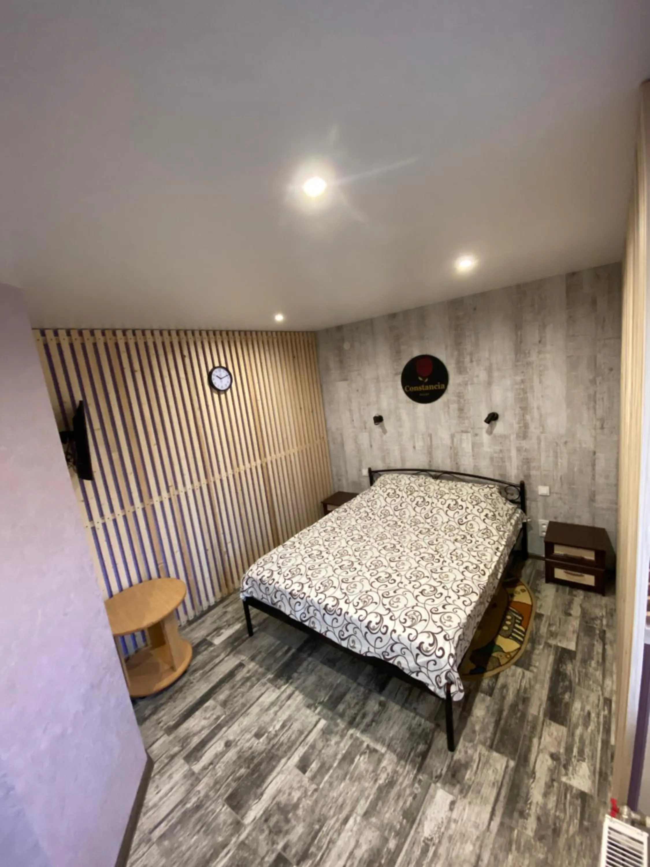 Bed in Constancia