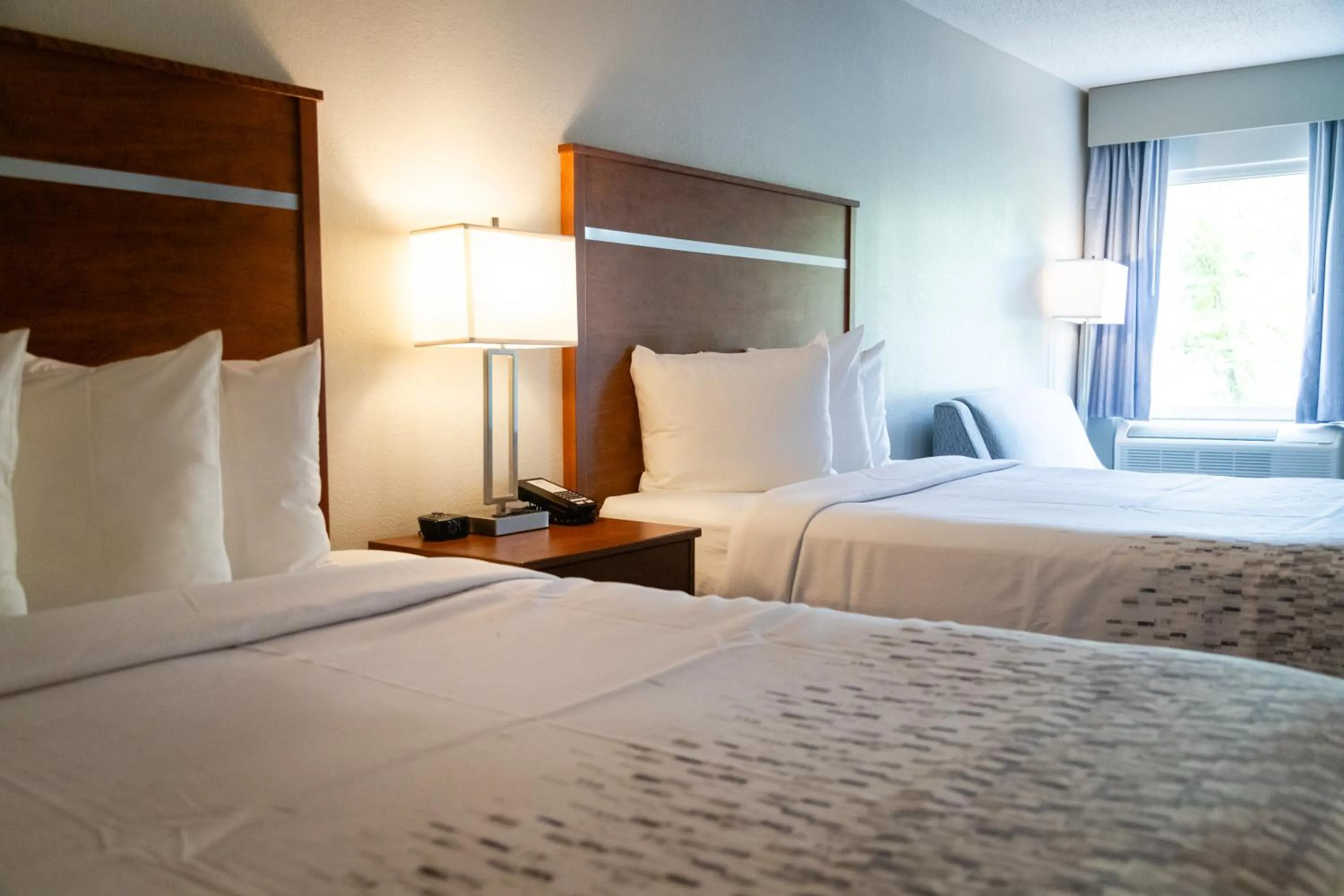 Bed in Twin Mountain Inn & Suites