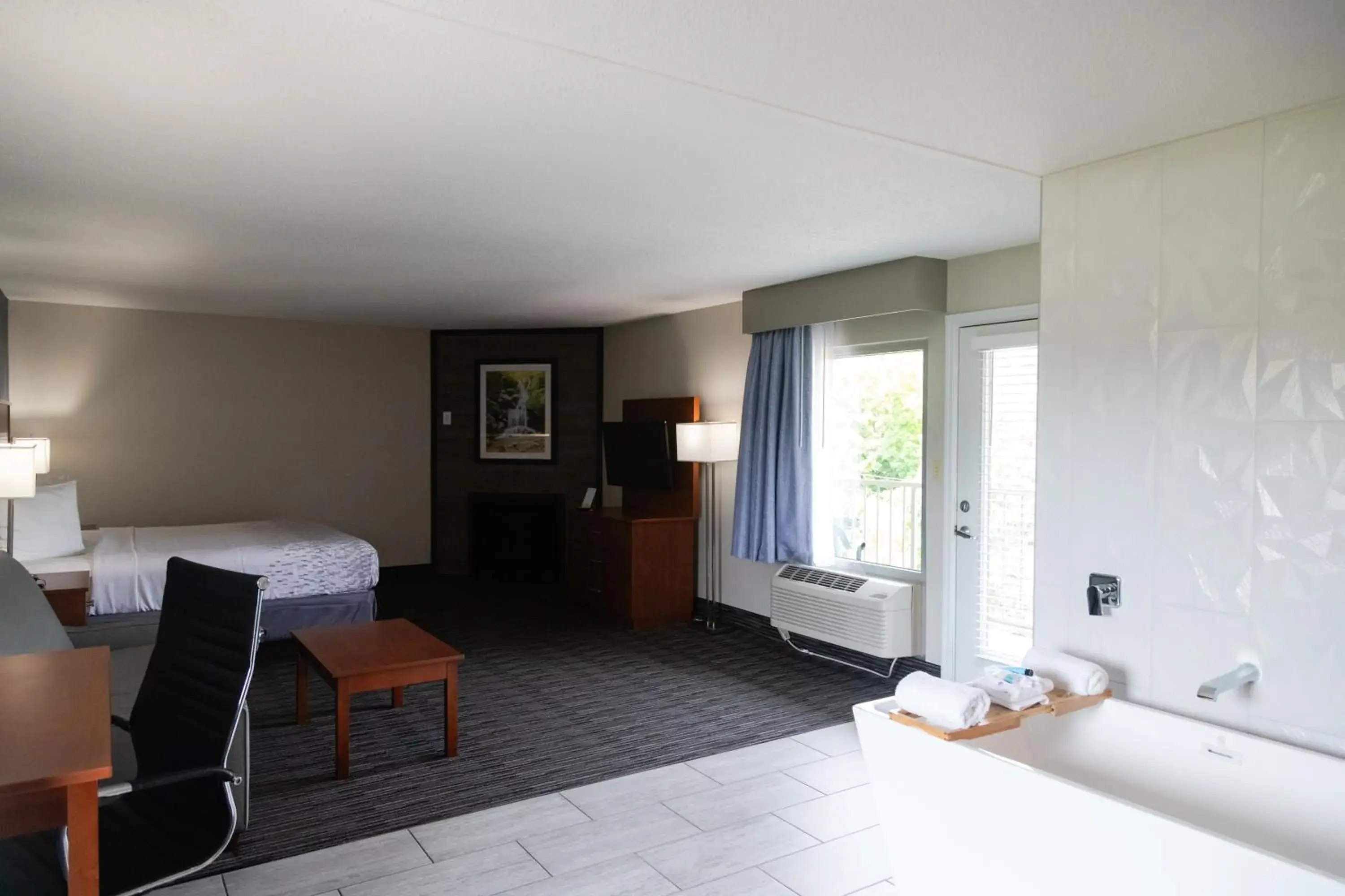 Bedroom, Bed in Twin Mountain Inn & Suites Bedroom, Bed in Twin Mountain Inn & Suites