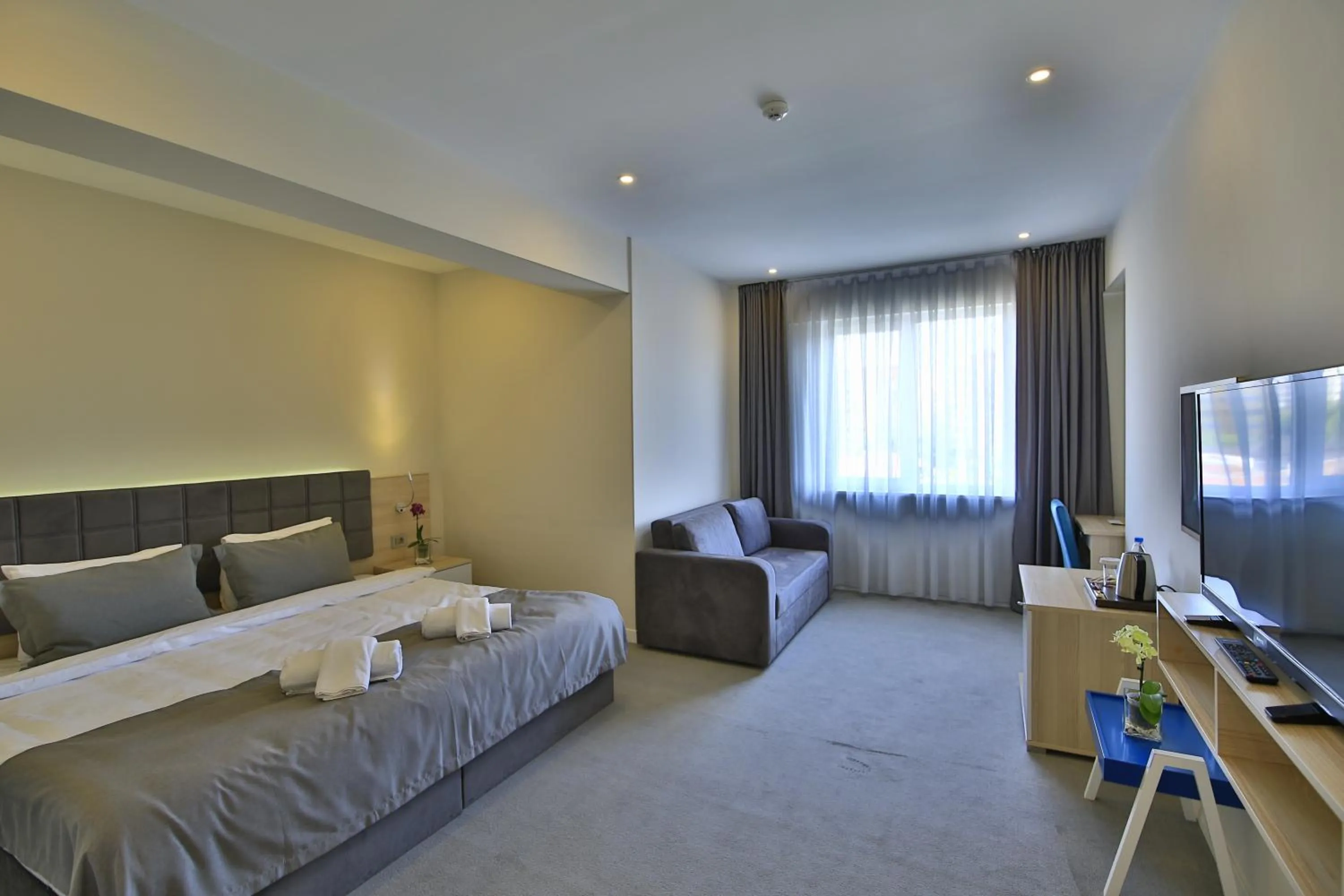 Bed in leto city hotel