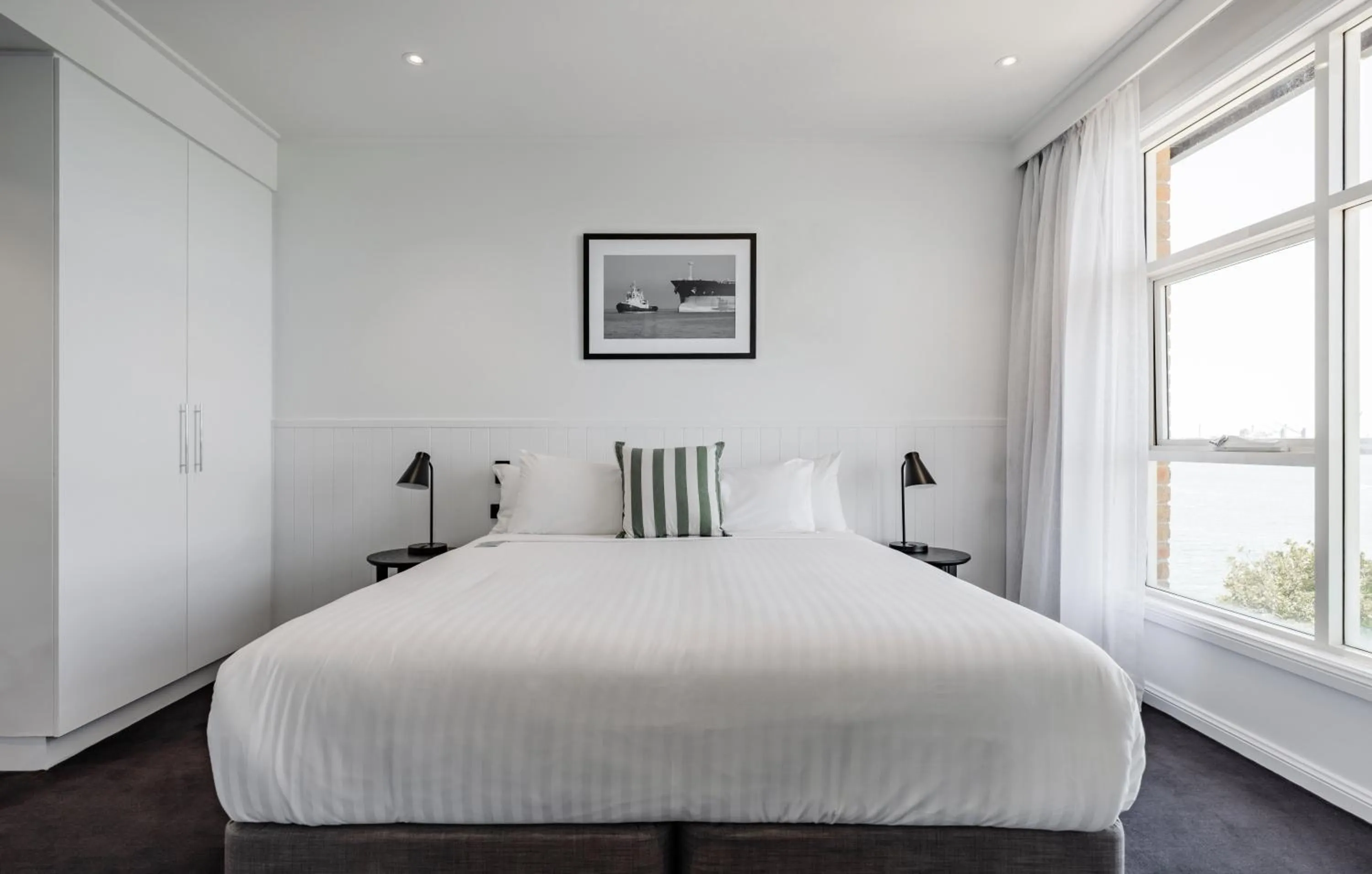 Bed in Rydges Newcastle